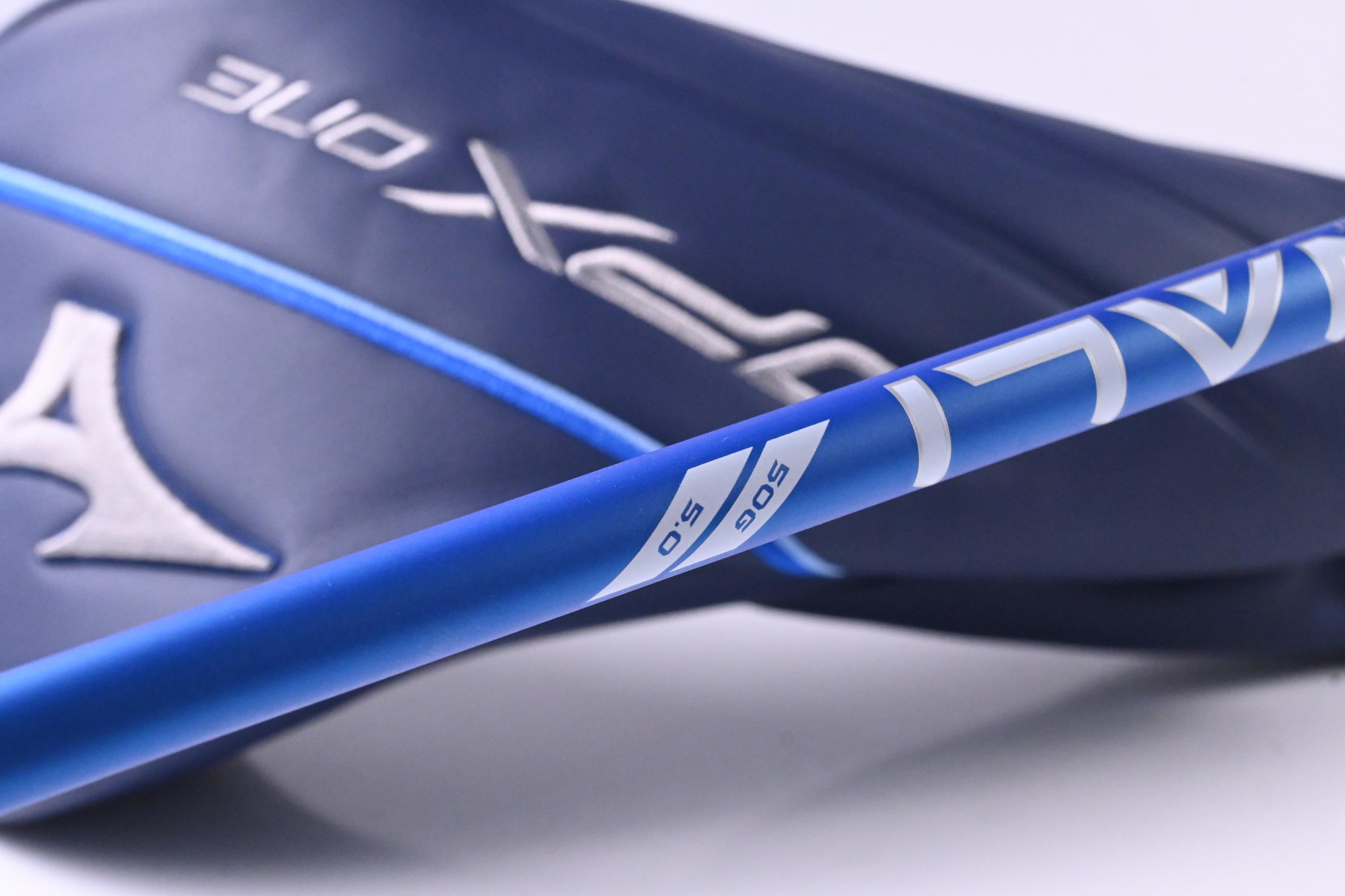 Mizuno JPX One Driver / 10.5 Degree / Senior Flex Denali Frost Blue 50 Shaft