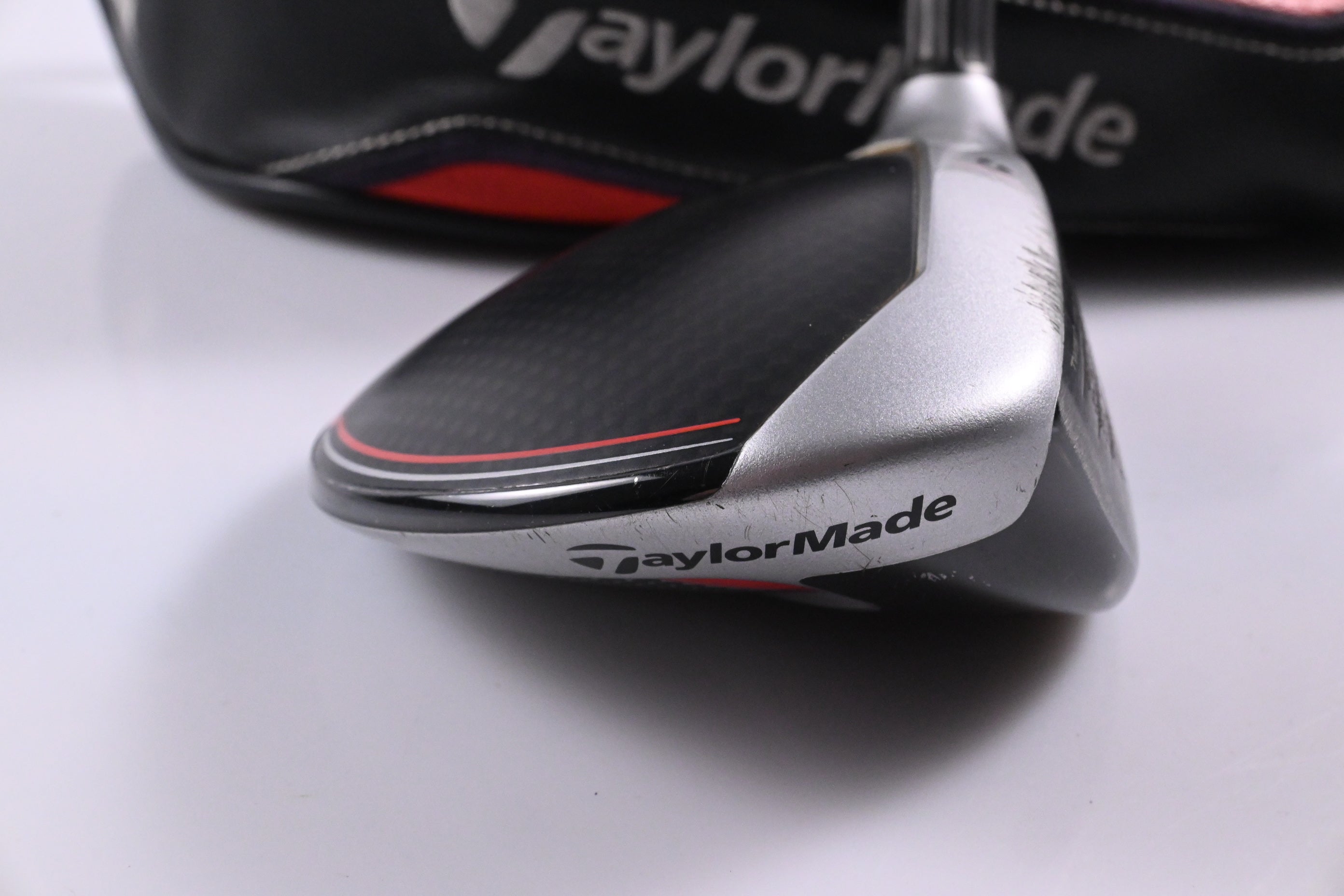 Taylormade M6 #5 Wood / 18 Degree / Regular Flex Atmos Orange 5 Shaft