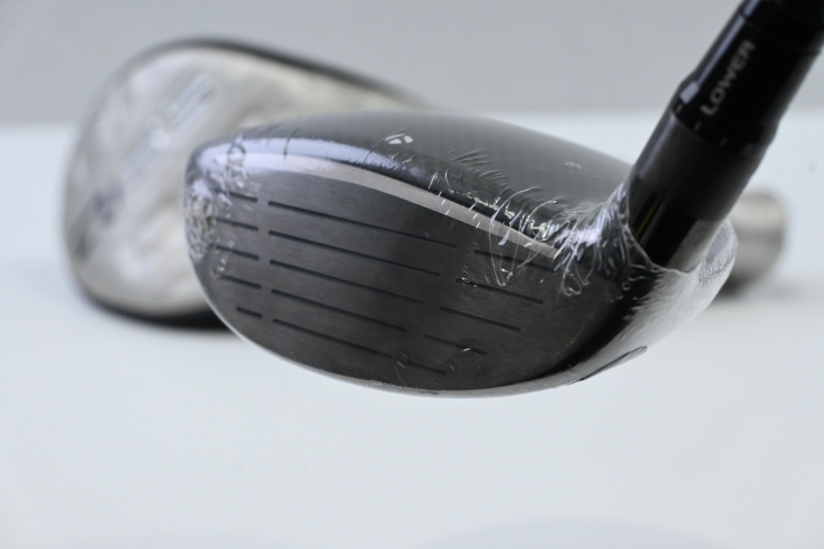 Taylormade Qi35 Max Lite #5 Wood / 18.5 Degree / Senior Flex Vanquish 4 Shaft