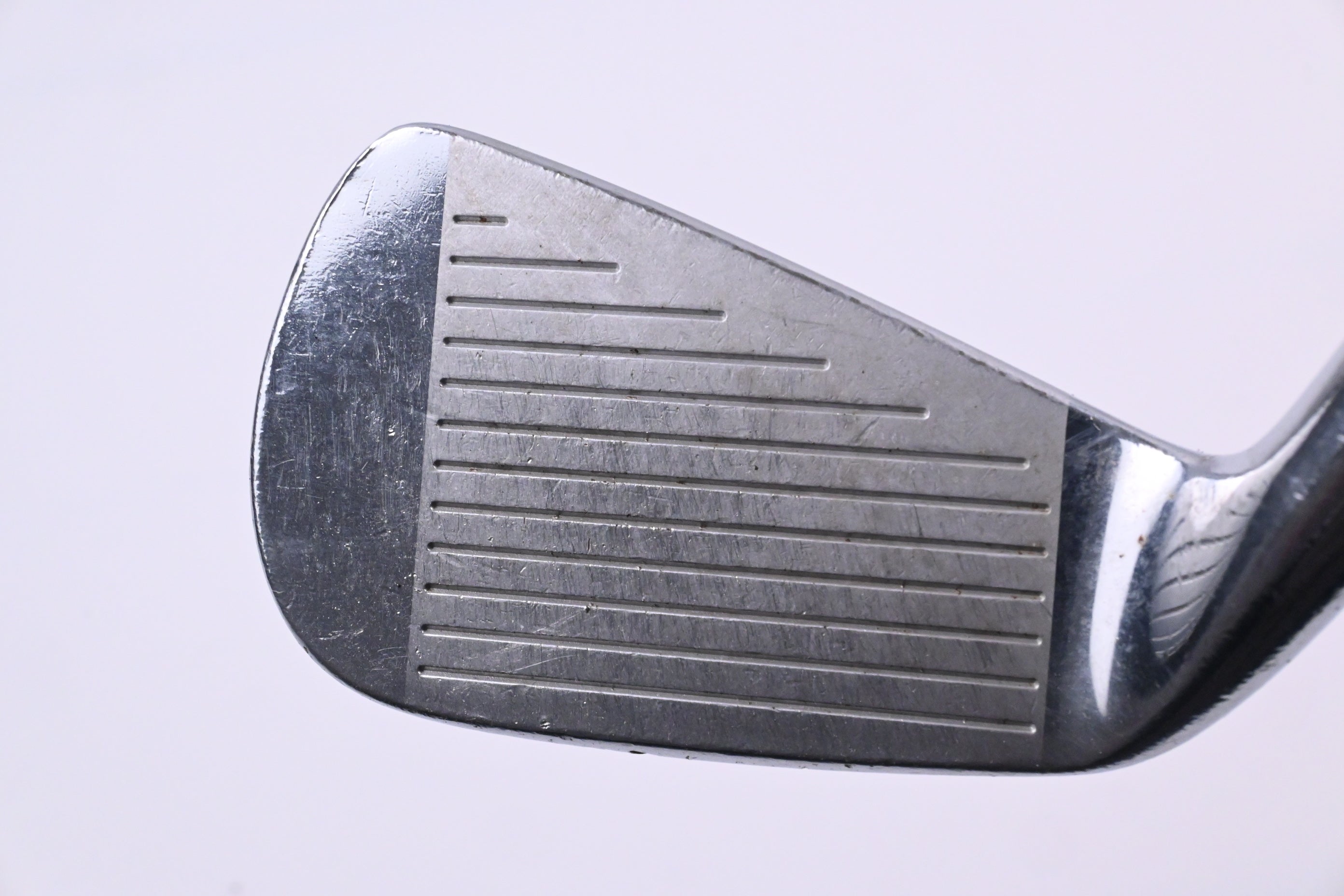 Titleist 695CB #6 Iron / 30 Degree / Stiff Flex Dynamic Gold S300 Shaft