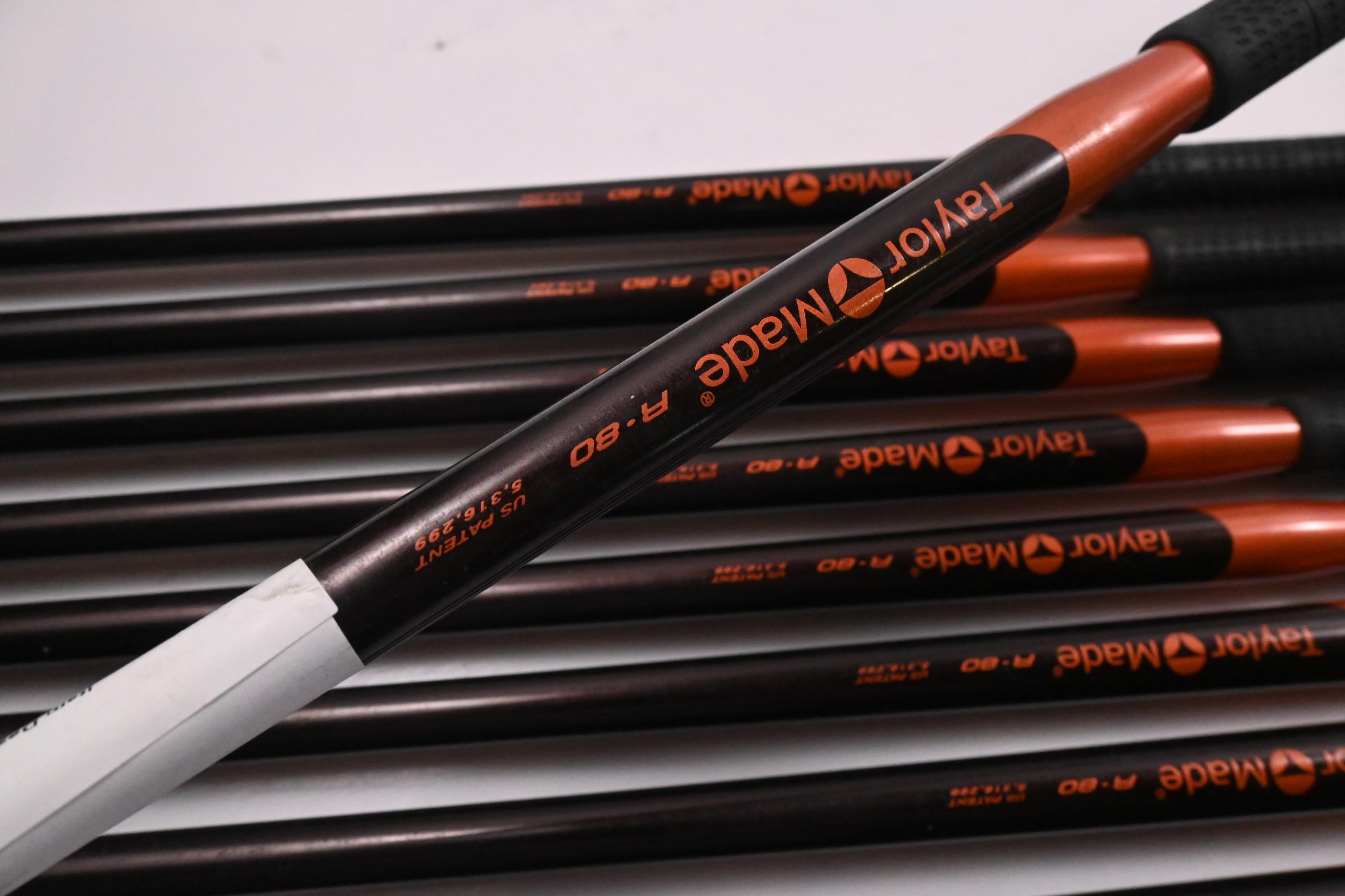 Taylormade Firesole Irons / 3-PW+SW / Regular Flex Taylormade Bubble 80 Shafts