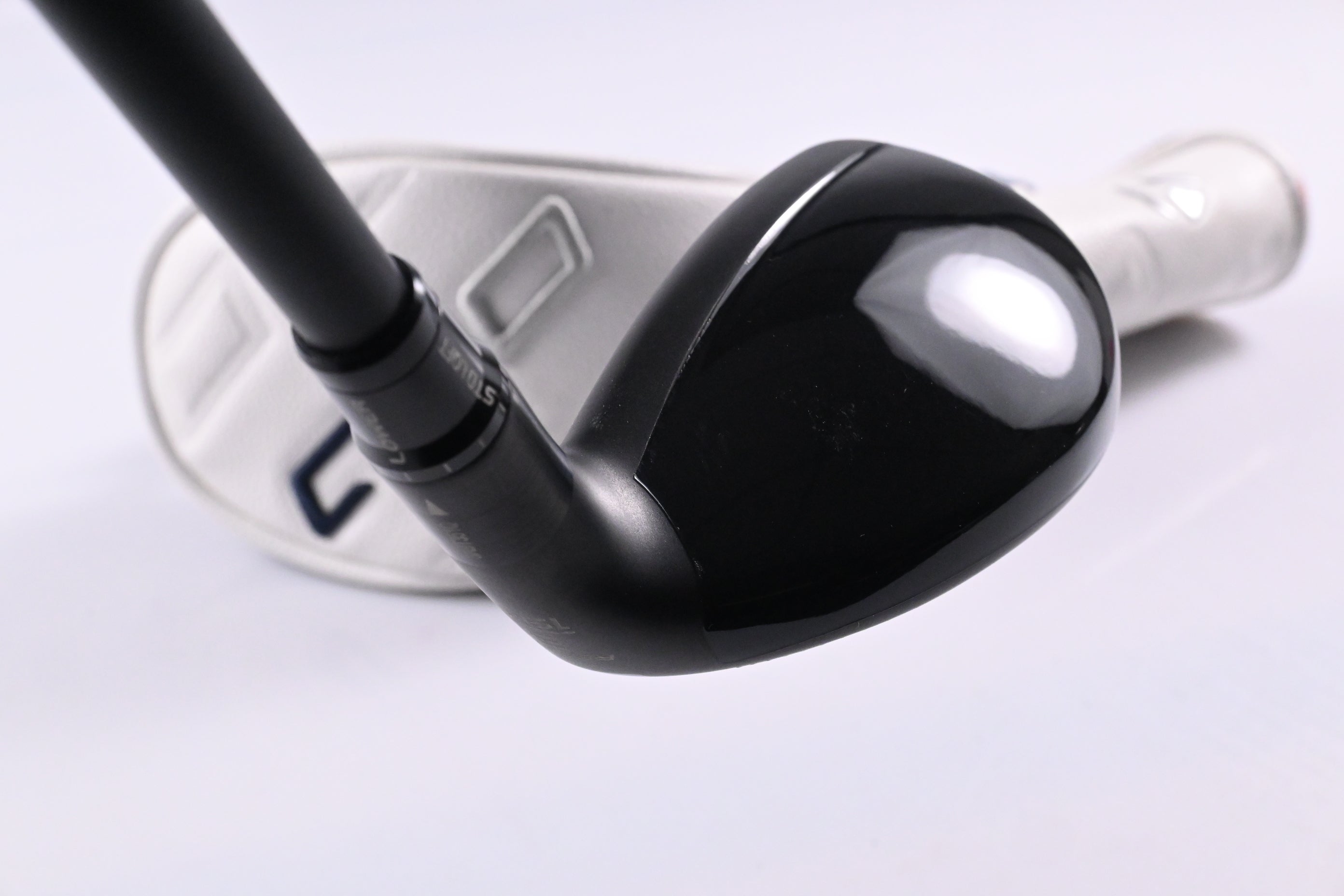 Taylormade Qi10 Tour #3 Hybrid / 19.5 Degree / Stiff Flex Tensei AV Limited Blue