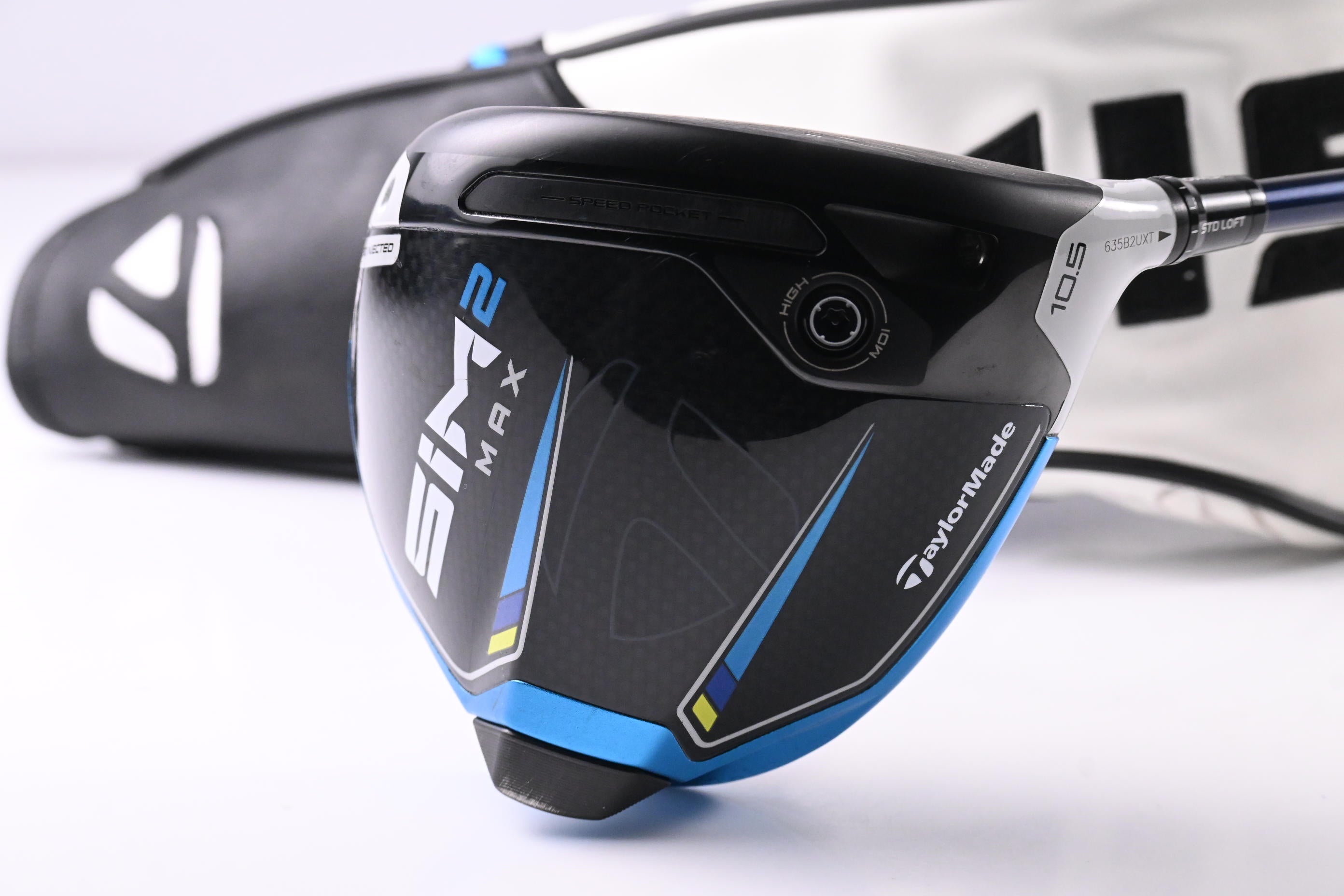 Taylormade SIM2 Max Driver / 10.5 Degree / Stiff Flex Ventus Blue 5 Shaft