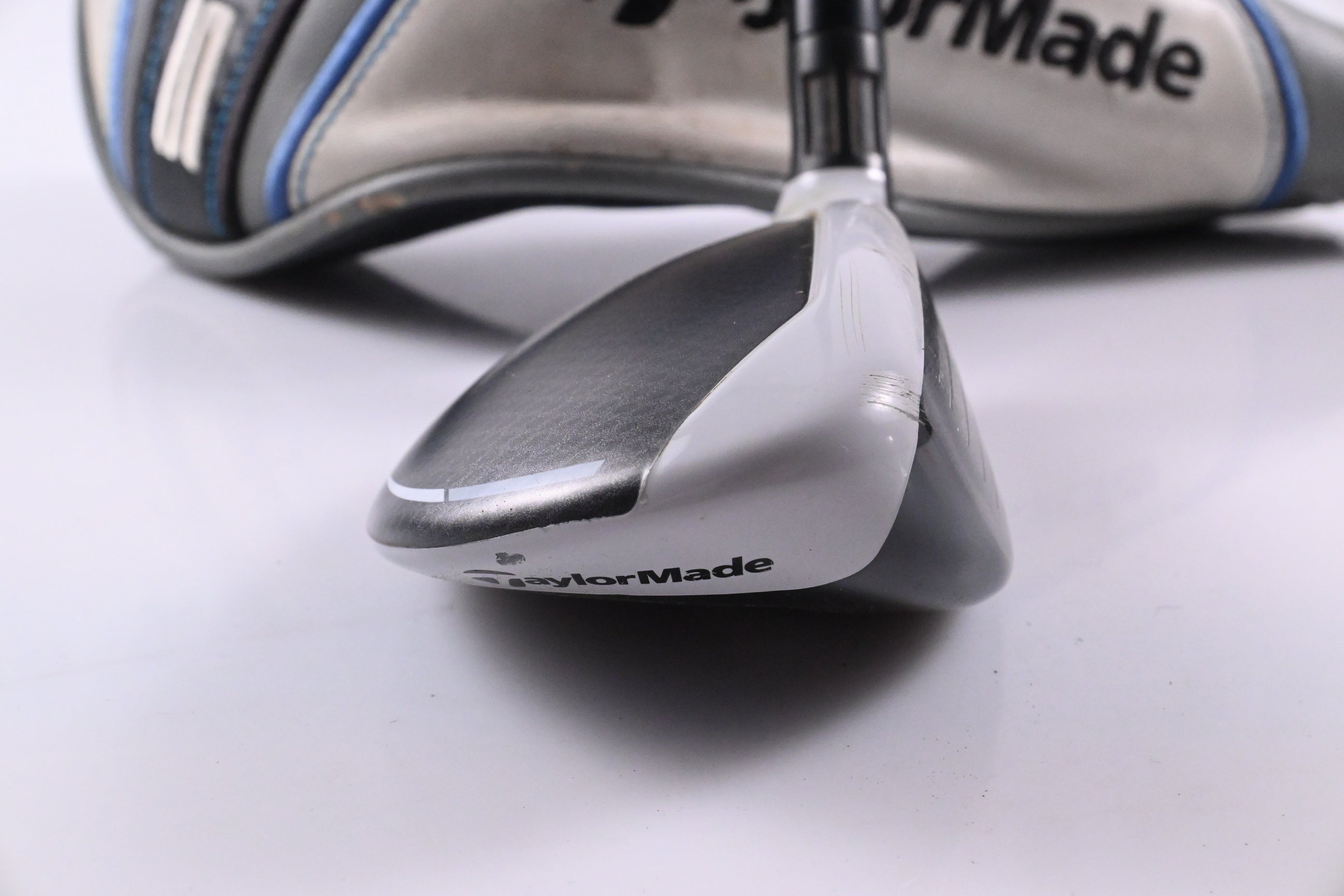 Taylormade SIM Max #3 Hybrid / 19 Degree / Stiff Flex Ventus Blue 7 Shaft