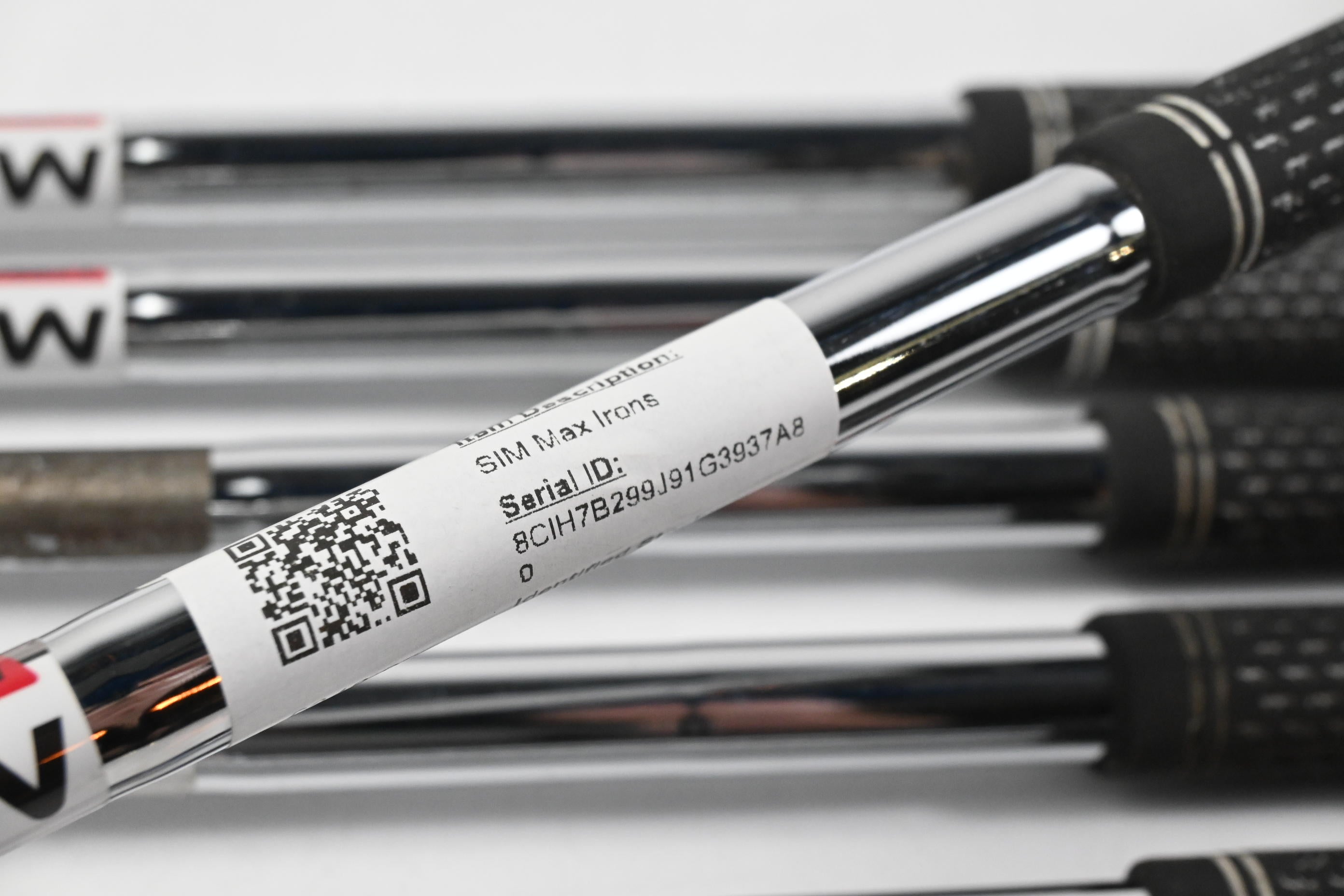 Taylormade SIM Max Irons / 4-PW / Regular Flex KBS MAX MT 85 Shafts