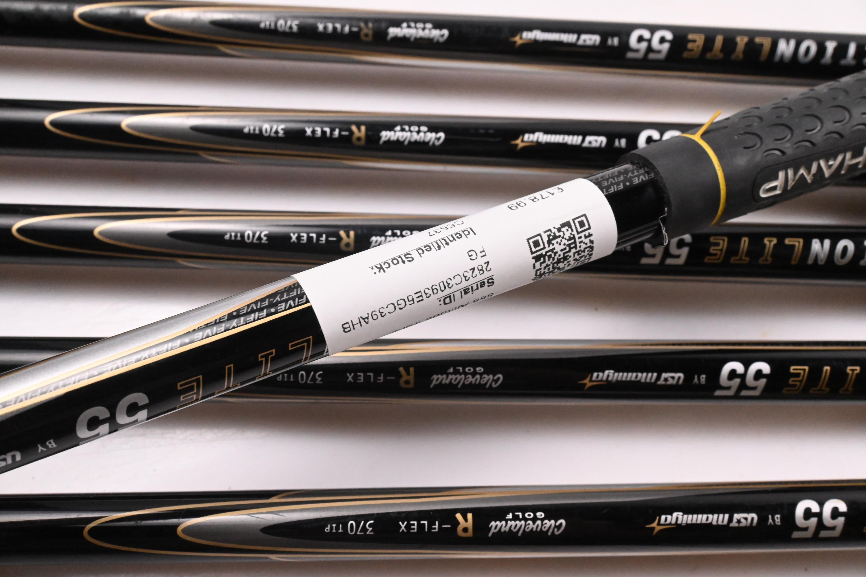 Cleveland 588 Altitude Irons / 6-PW+GW / Regular Flex ActionLite 55 Shafts