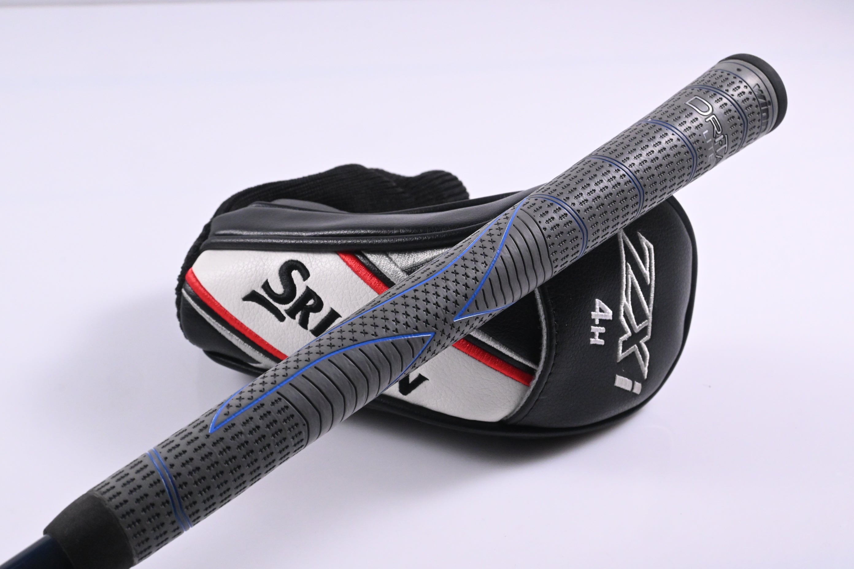 Srixon ZXi #4 Hybrid / 22 Degree / Stiff Flex Ventus TR Blue 8 Shaft
