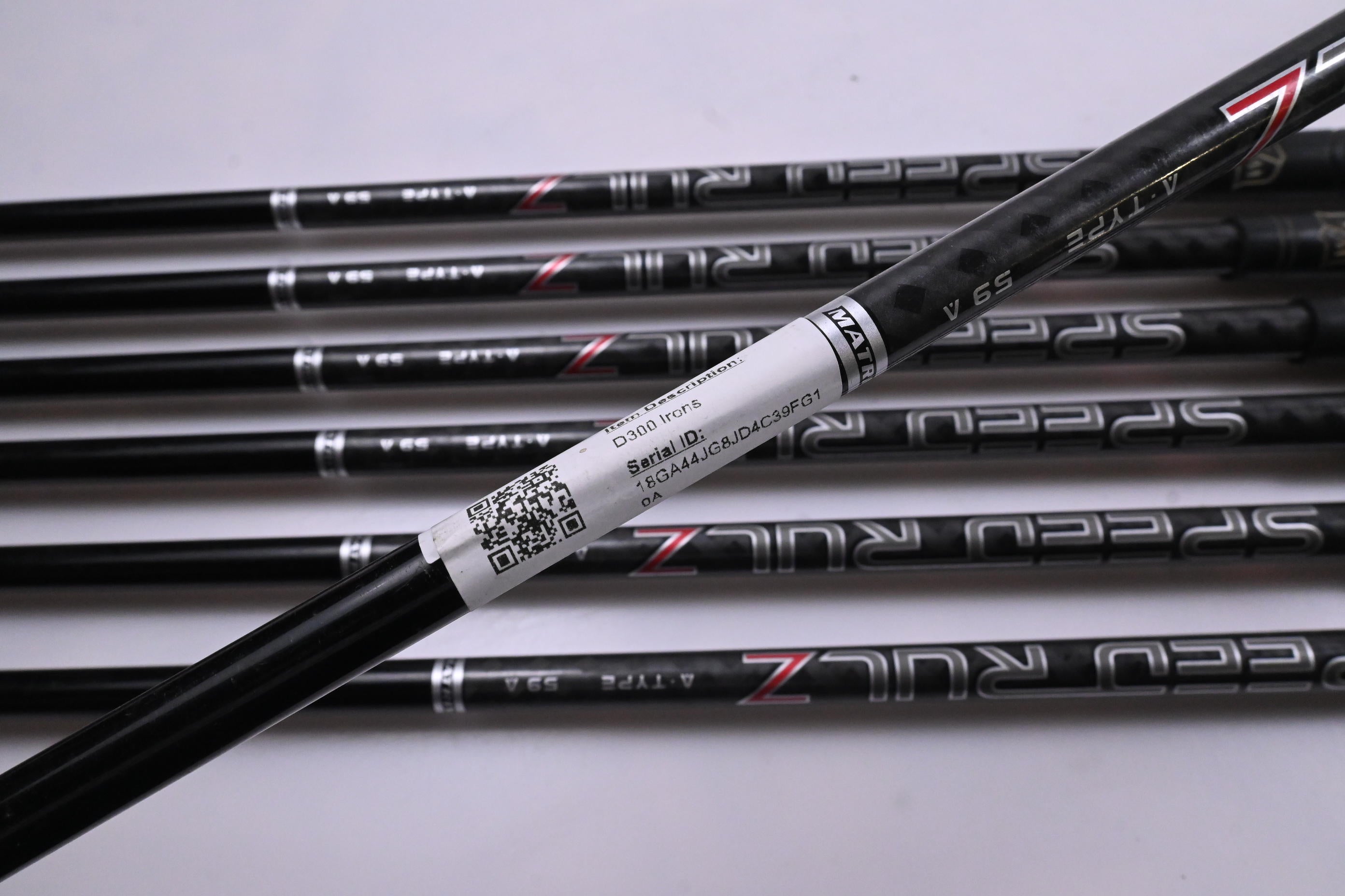 Wilson D300 Irons / 5-PW+SW / Senior Flex Matrix Speed Rul-Z 59 Shafts