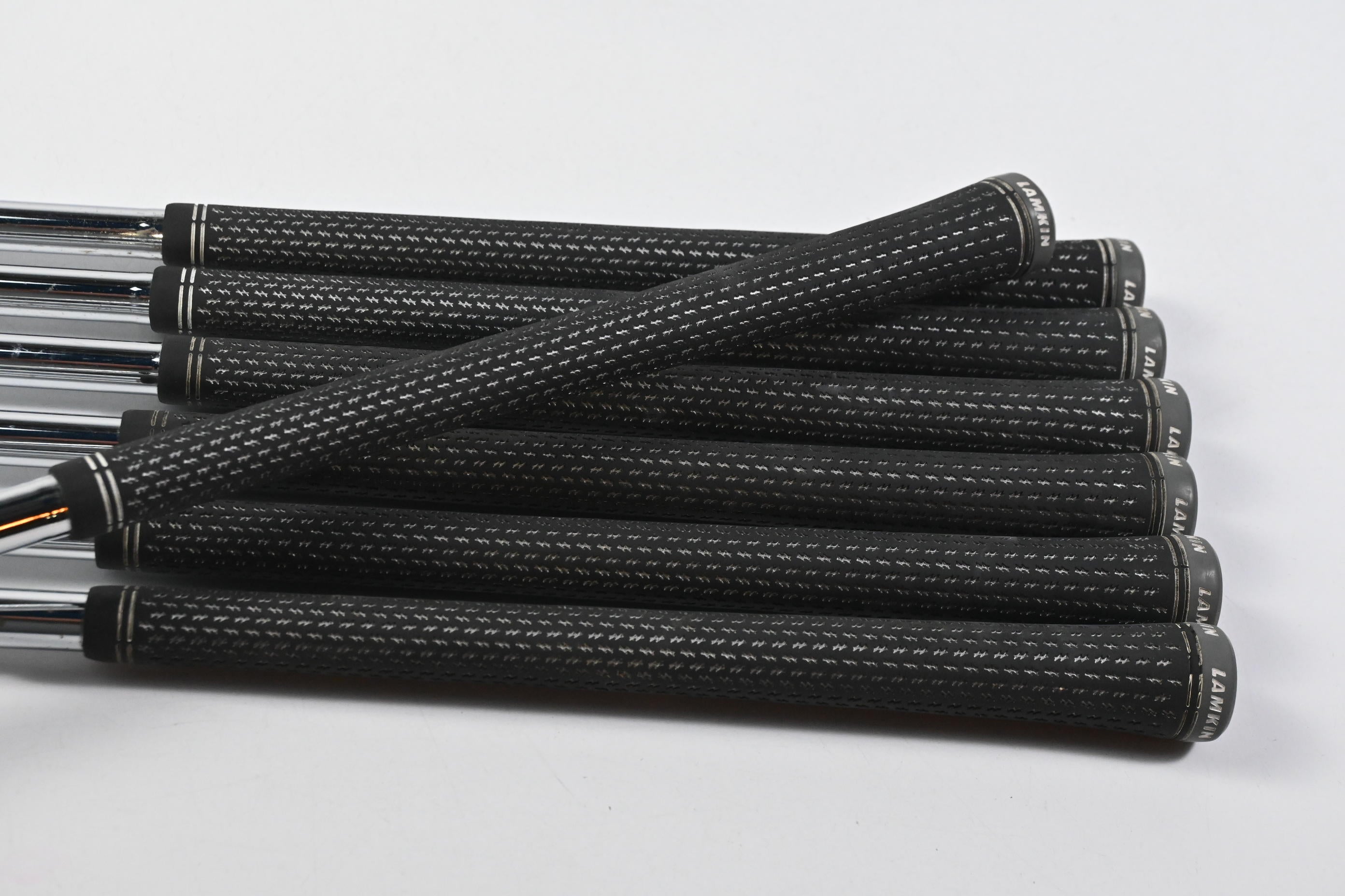 Taylormade SIM Max Irons / 4-PW / Regular Flex KBS MAX MT 85 Shafts