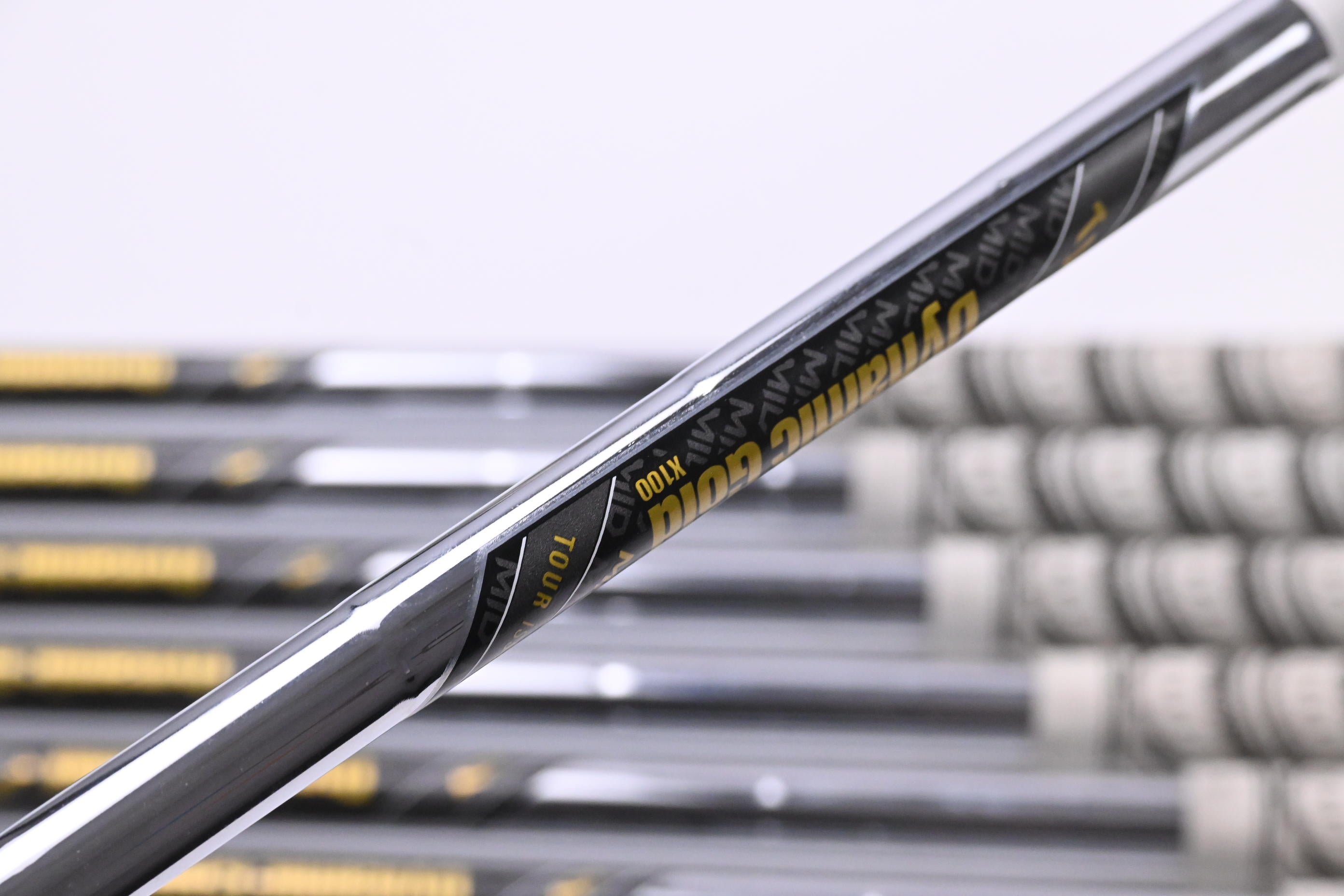 Mizuno Pro S-3 Irons / 4-PW / X-Flex Dynamic Gold Mid X100 Tour Issue Shafts
