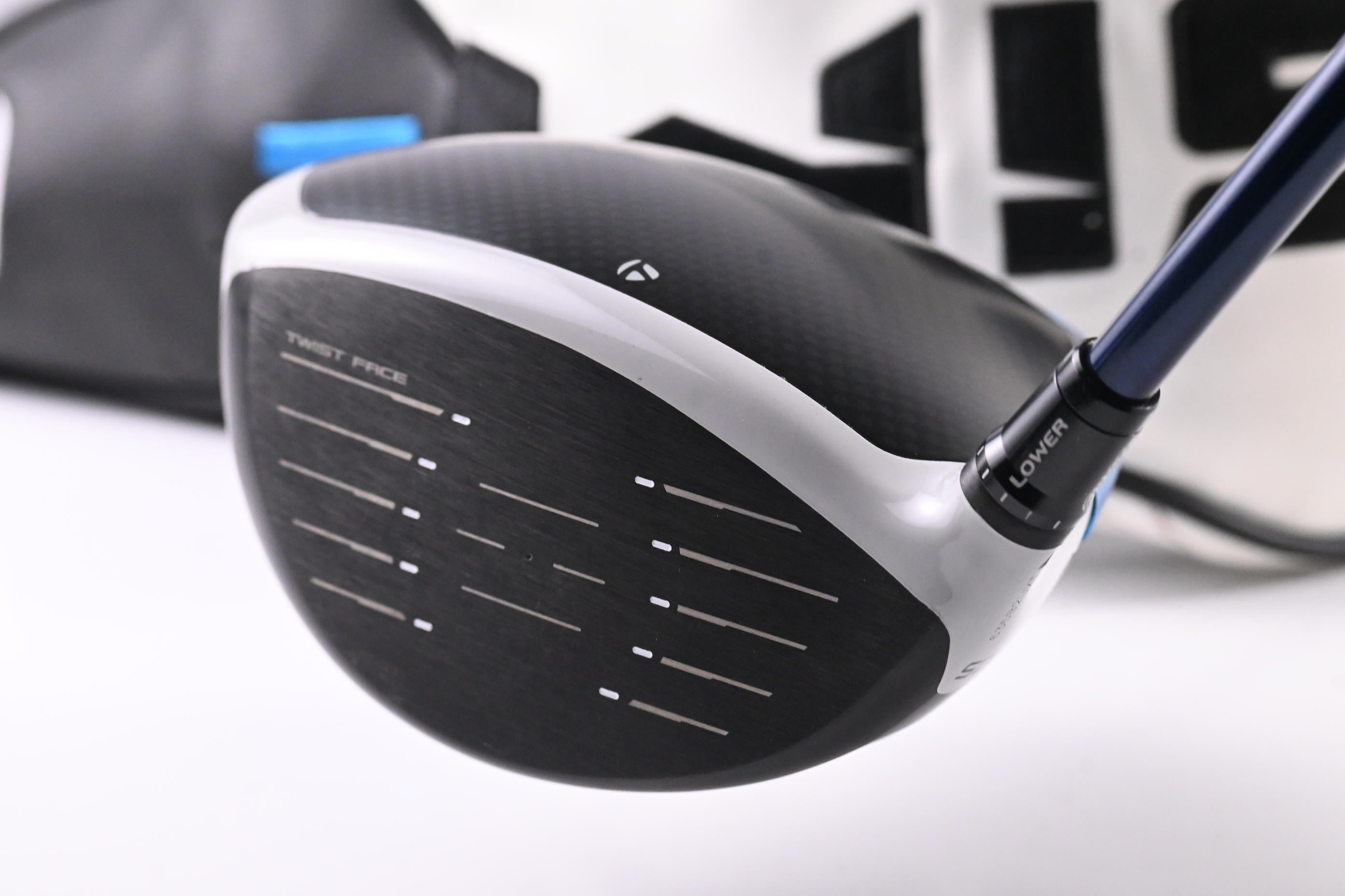 Taylormade SIM2 Max Driver / 10.5 Degree / Stiff Flex Ventus Blue 5 Shaft