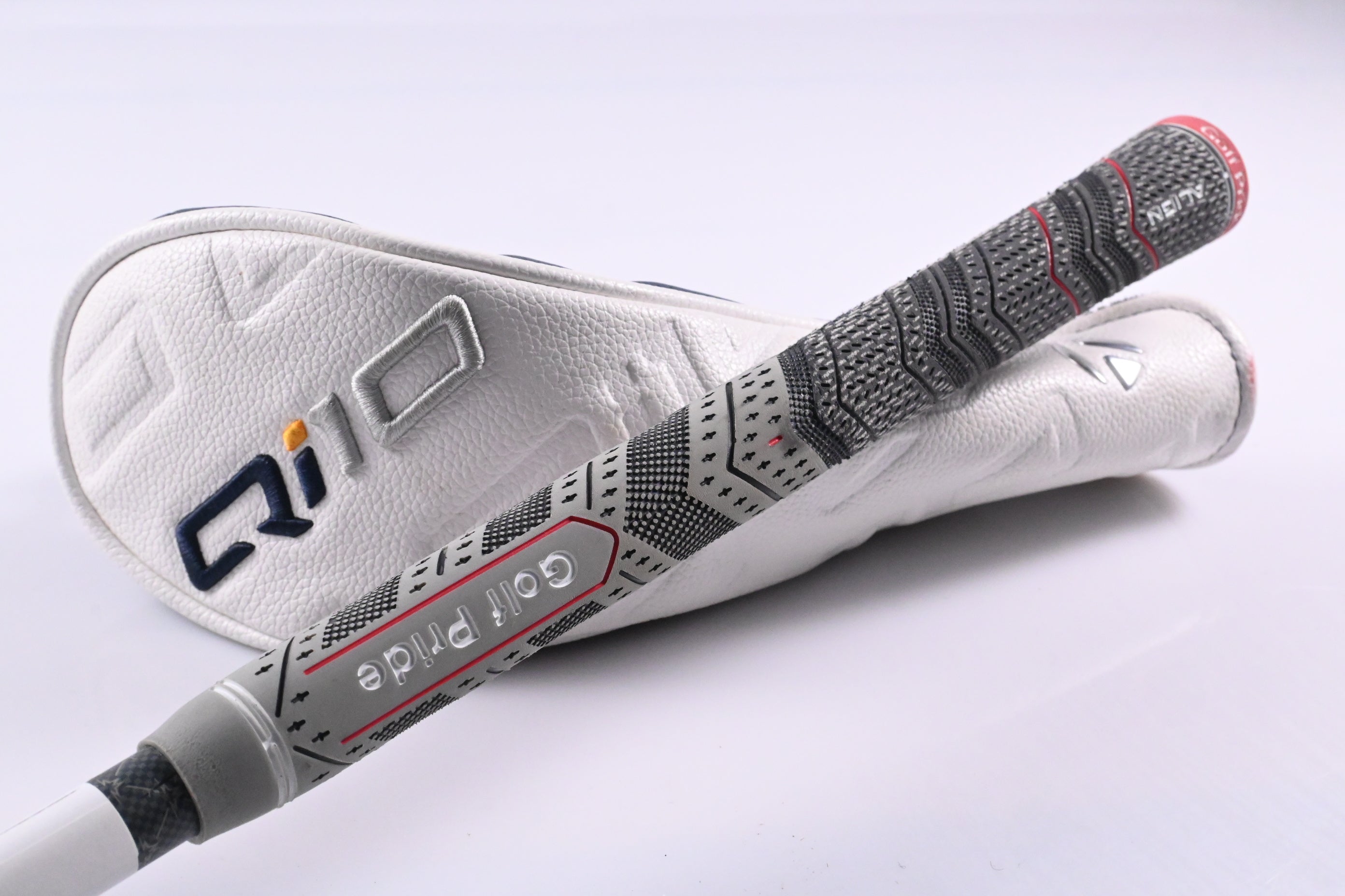 Taylormade Qi10 Tour #3 Hybrid / 19.5 Degree / Stiff Flex Tensei AV Limited Blue