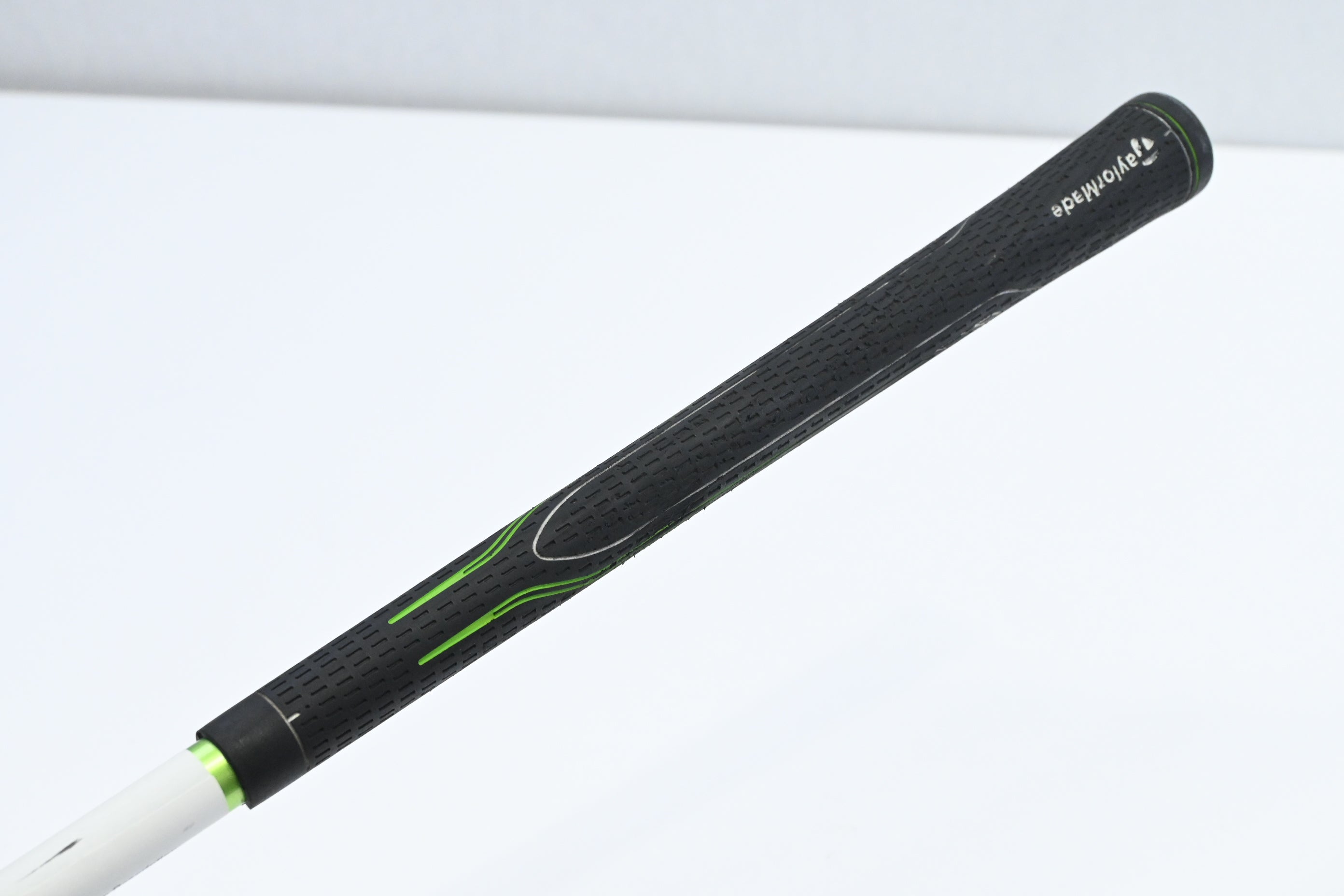 Taylormade RBZ #3 Hybrid / 19 Degree / Regular Flex Taylormade RBZ 65 Shaft