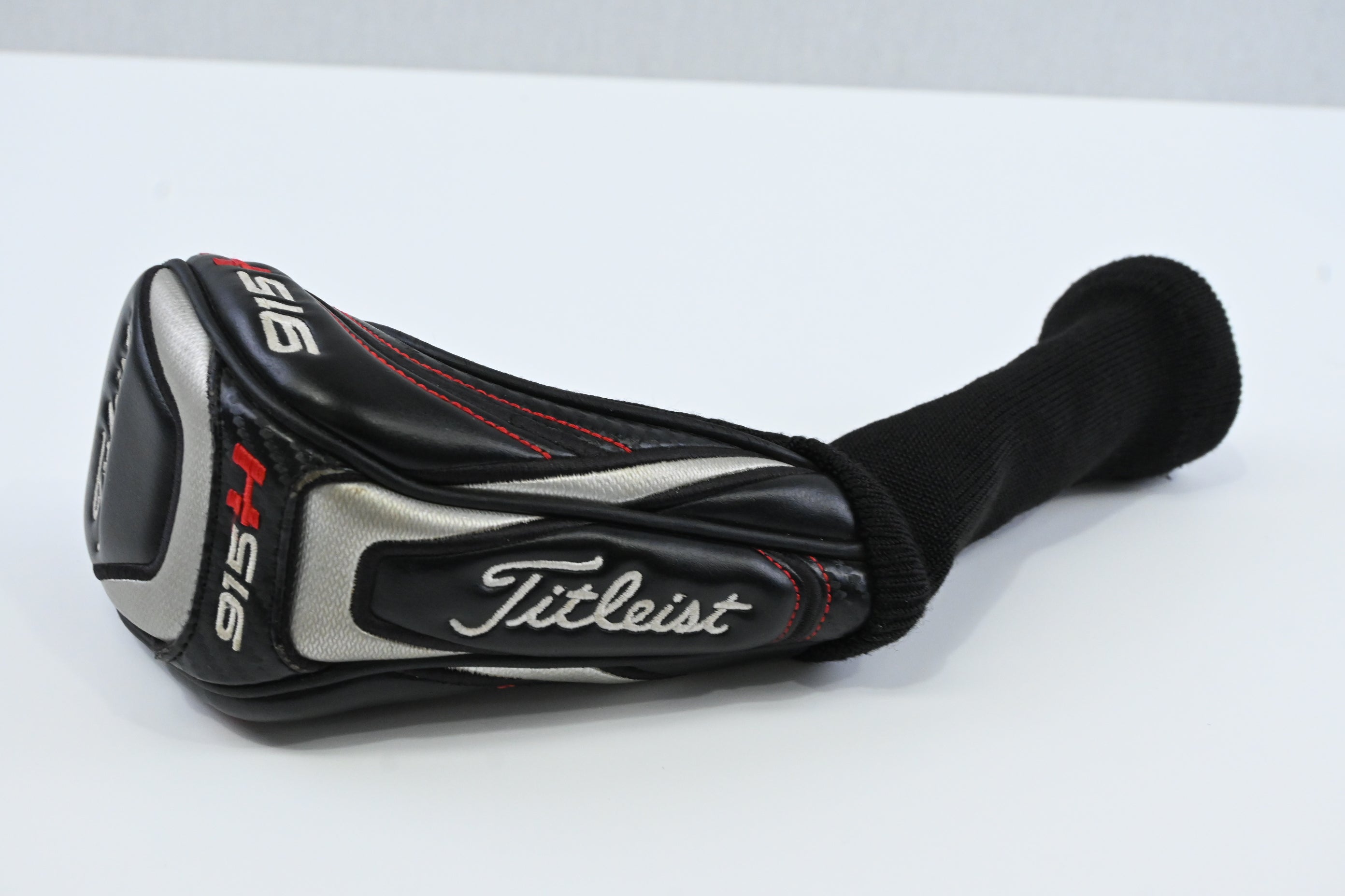 Titleist 915H #3 Hybrid / 21 Degree / Regular Flex Diamana M+ 60 Shaft