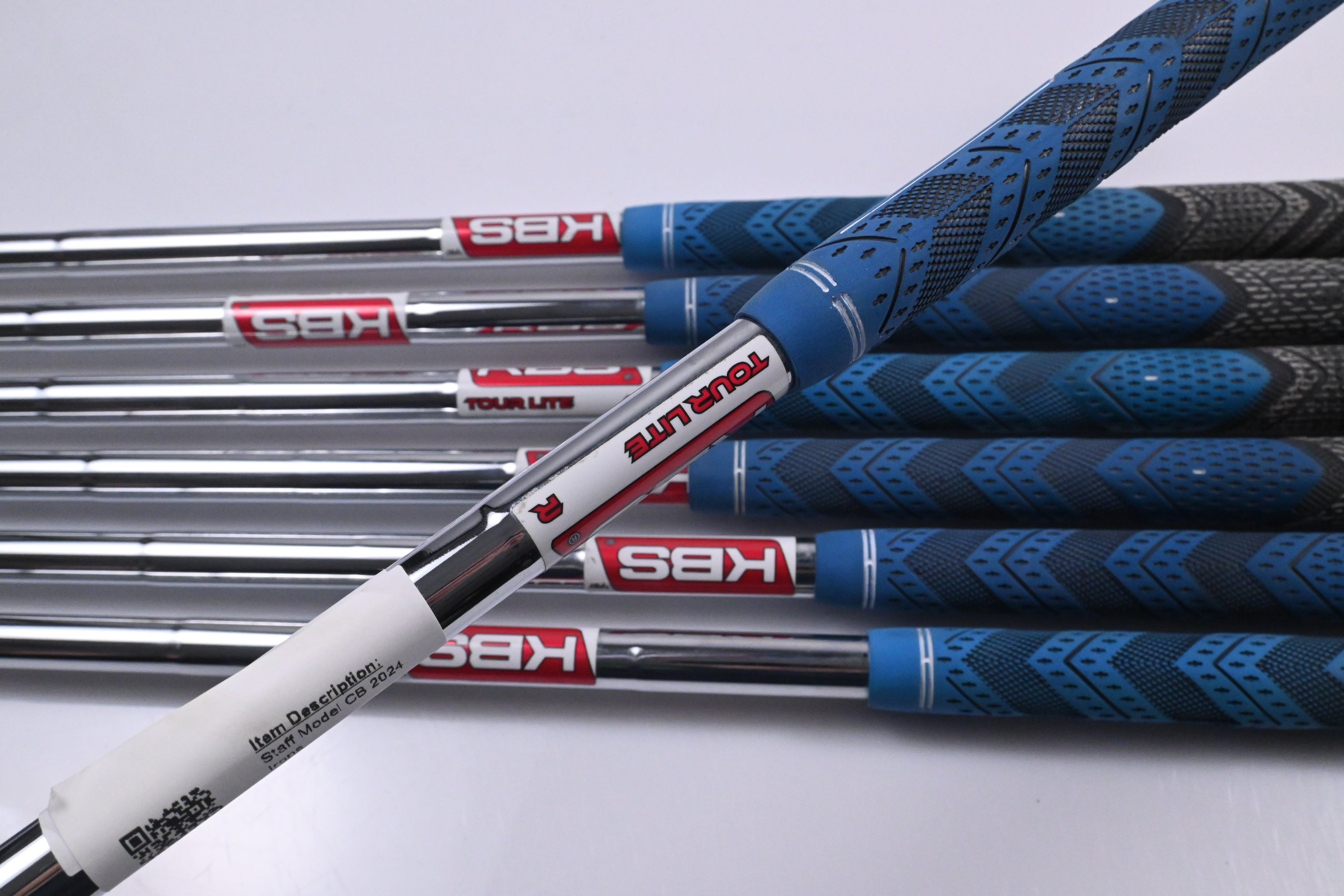 Wilson Staff Model 2024 CB Irons / 4-PW / Regular Flex KBS Tour Lite Shafts
