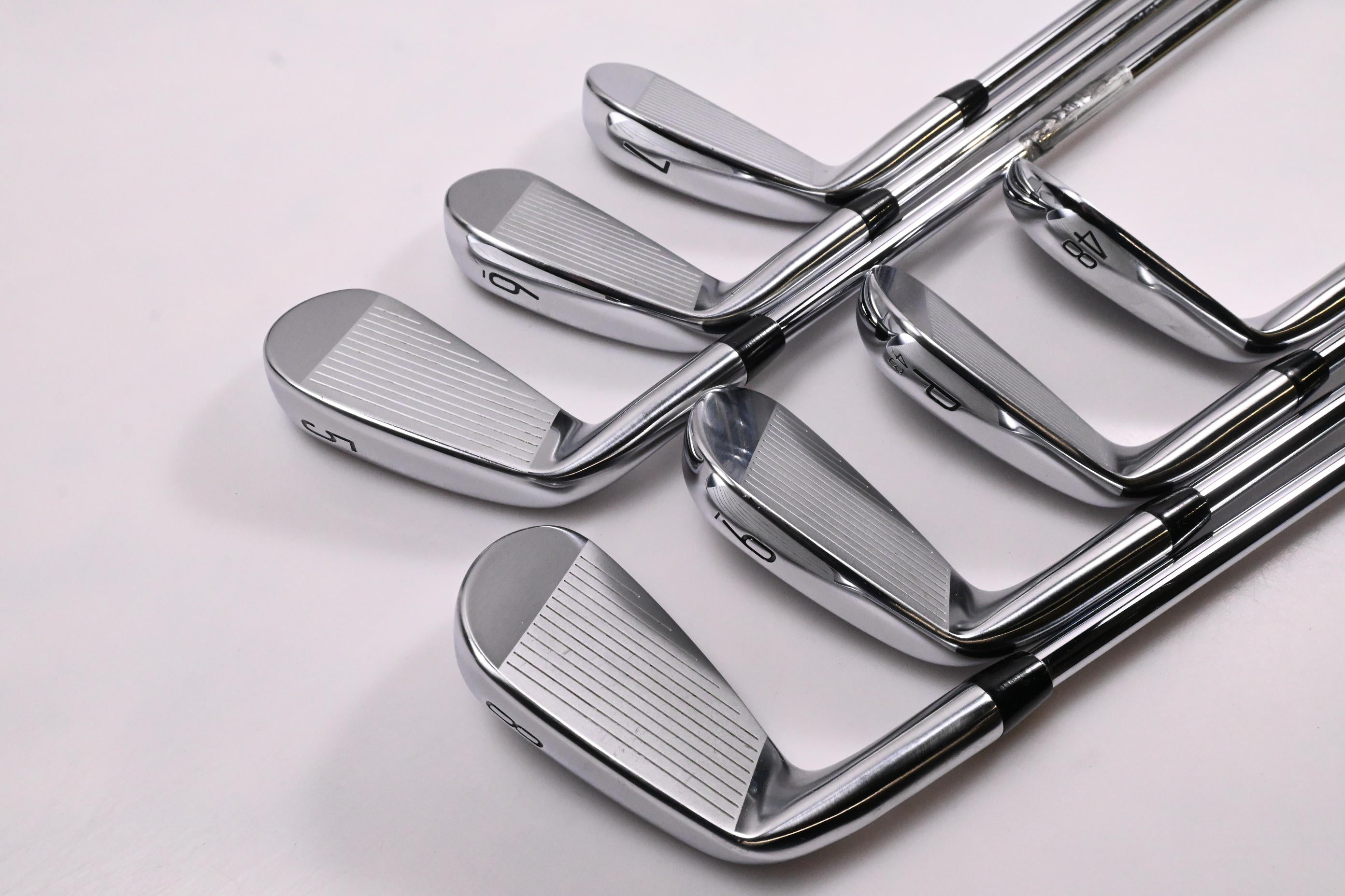 Titleist T200 2021 Irons / 5-PW+48° / Regular Flex AMT Black R300 Shafts