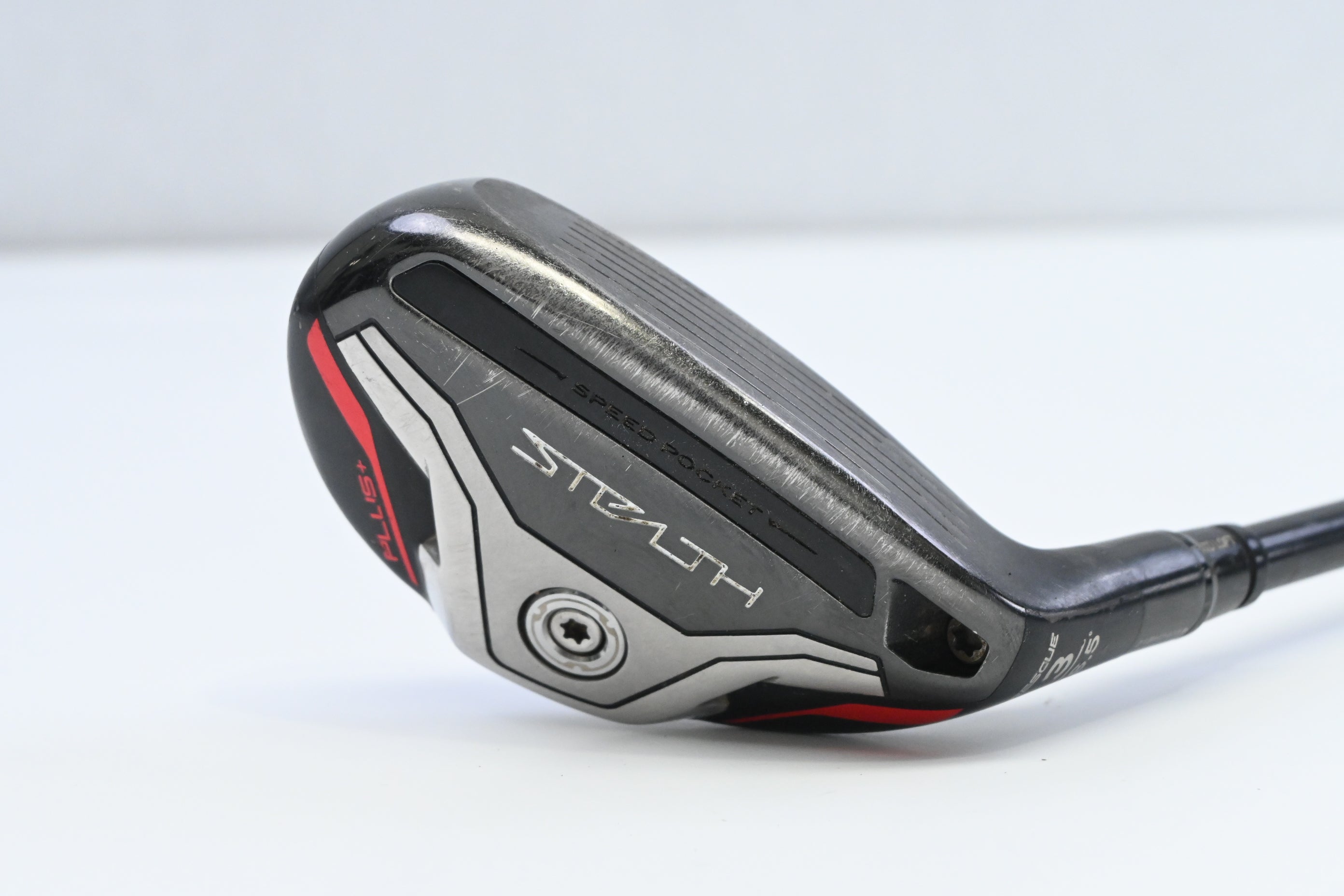 Taylormade Stealth Plus #3 Hybrid / 19.5 Degree / Stiff Flex HZRDUS Smoke Red 80