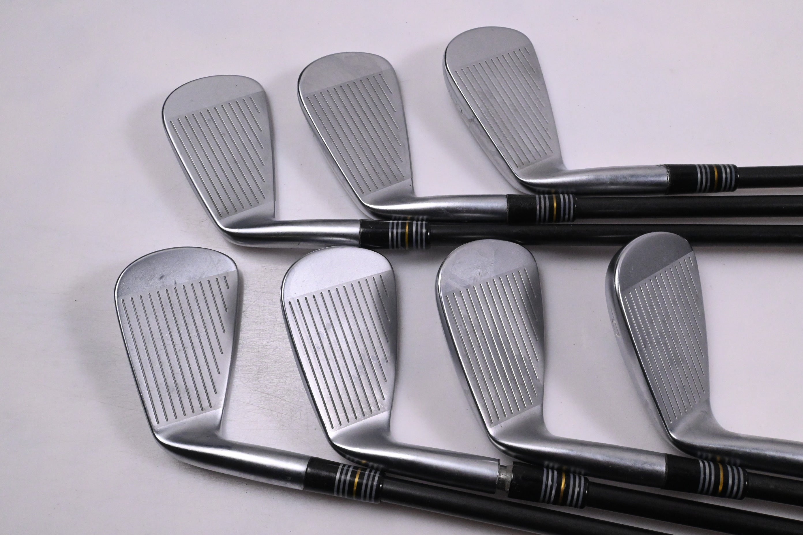 Mizuno Pro S-3 Irons / 4-PW / Stiff Flex Dynamic Gold Mid 115 S400 Shafts