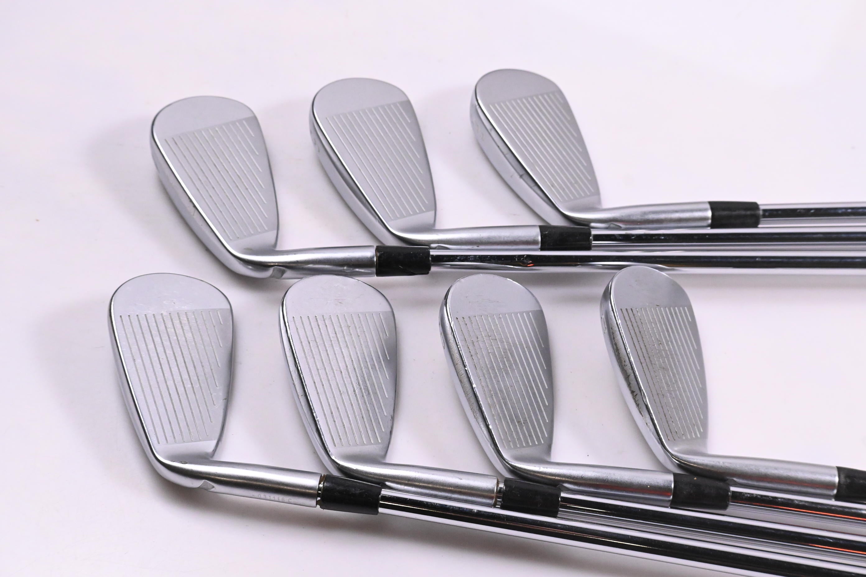 Mizuno JPX 900 Hot Metal Irons / 4-PW / X-Flex Project X Shafts