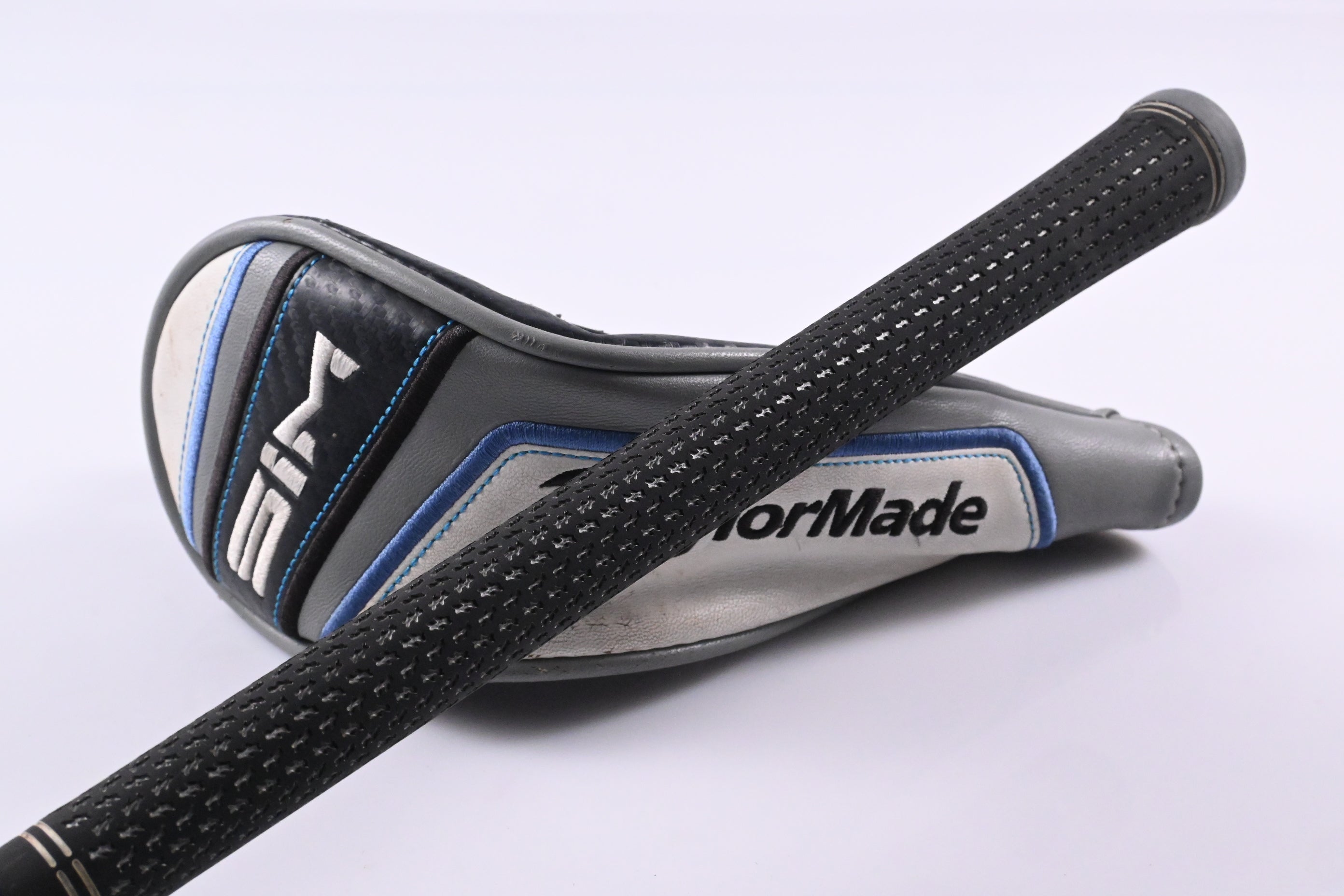 Taylormade SIM Max #3 Hybrid / 19 Degree / Stiff Flex Ventus Blue 7 Shaft