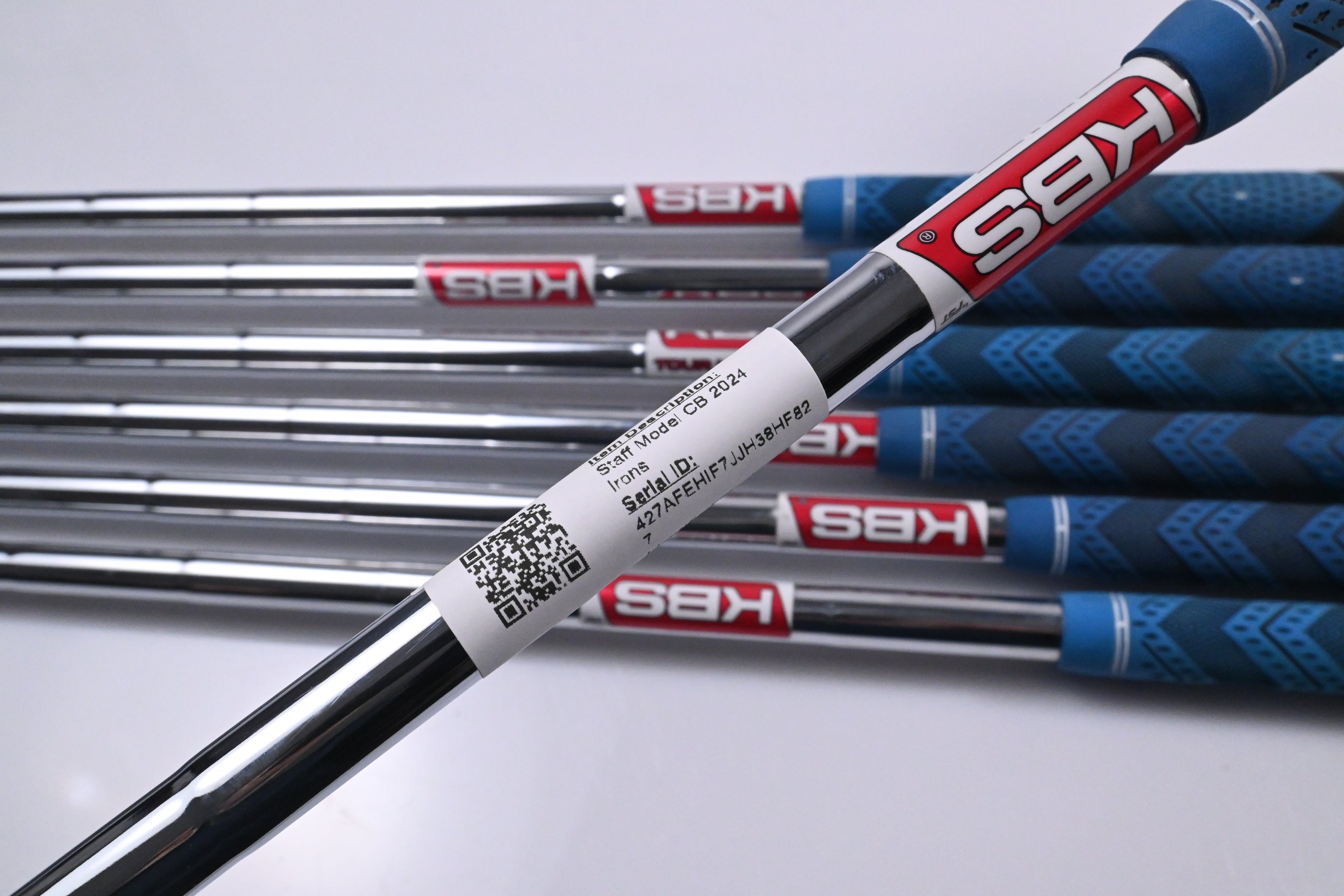 Wilson Staff Model 2024 CB Irons / 4-PW / Regular Flex KBS Tour Lite Shafts