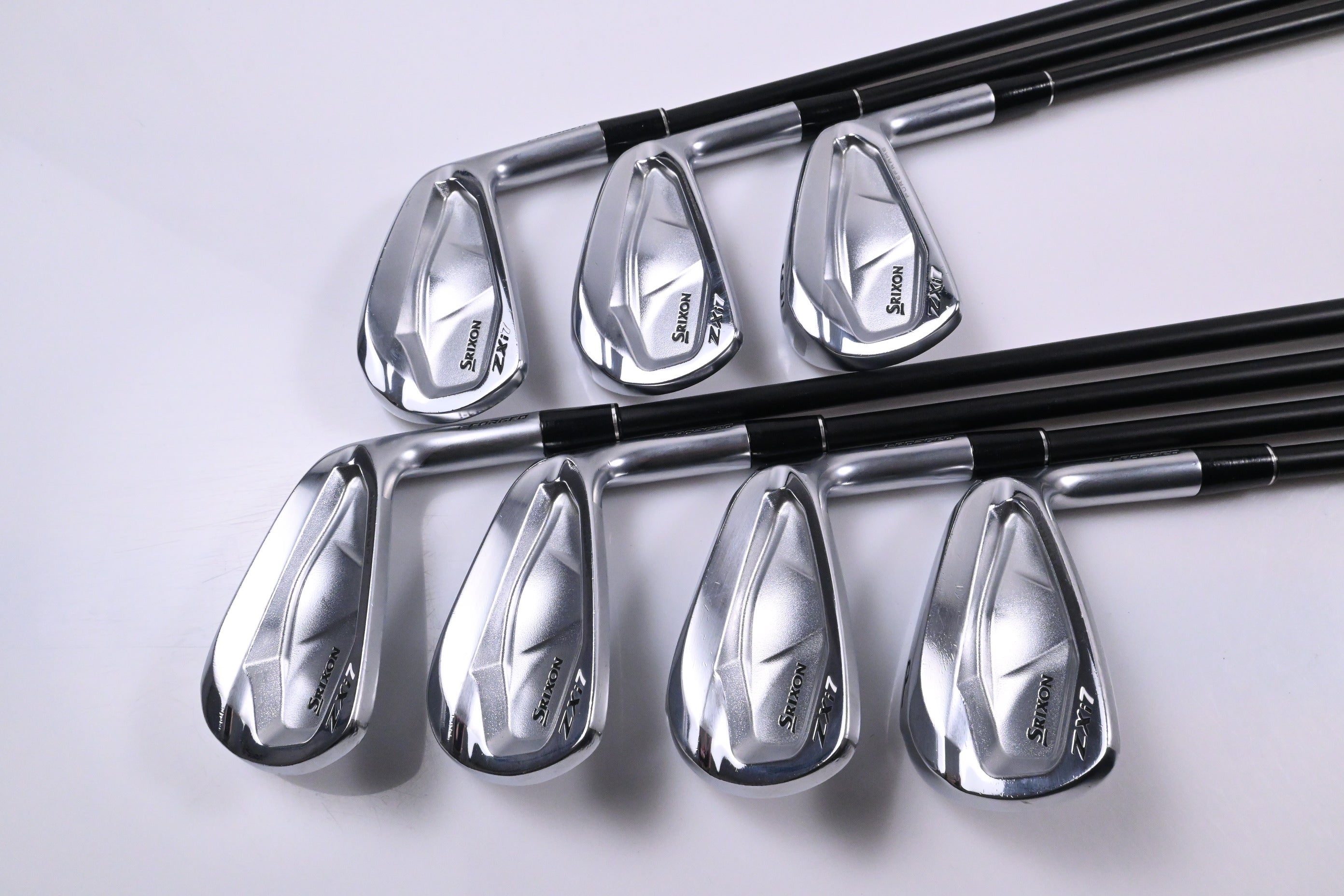Srixon ZXi7 Irons / 4-PW / Regular Flex KBS TGI 60 Shafts