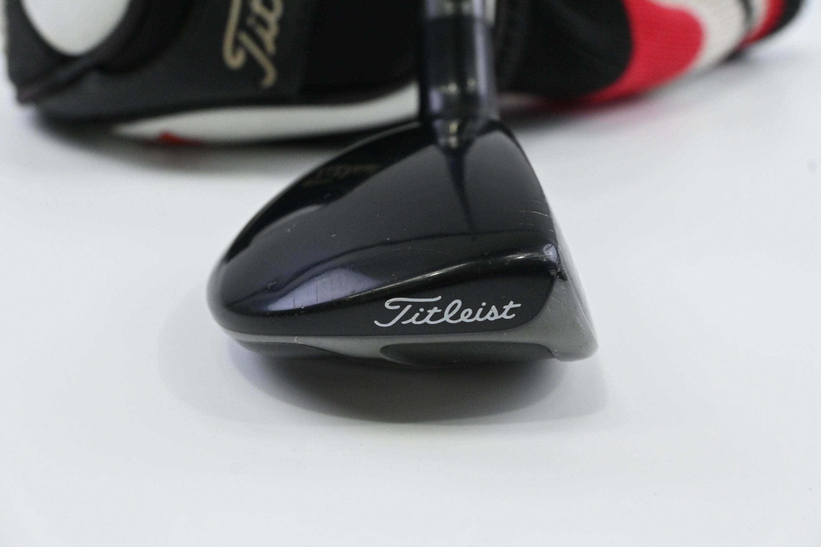 Titleist 910H #3 Hybrid / 21 Degree / Regular Flex Diamana Kai'li 80 Shaft