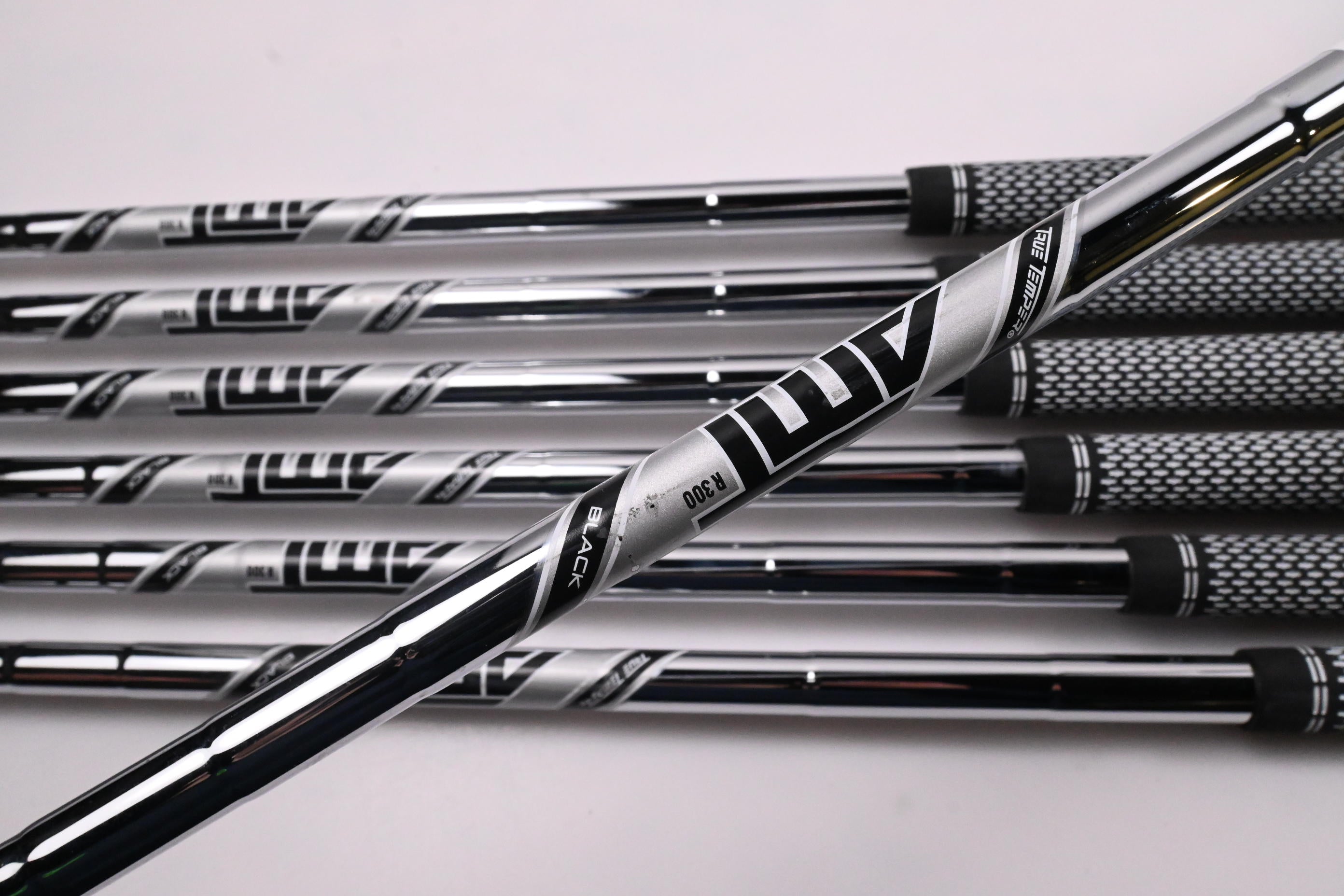 Titleist T200 2021 Irons / 5-PW+48° / Regular Flex AMT Black R300 Shafts