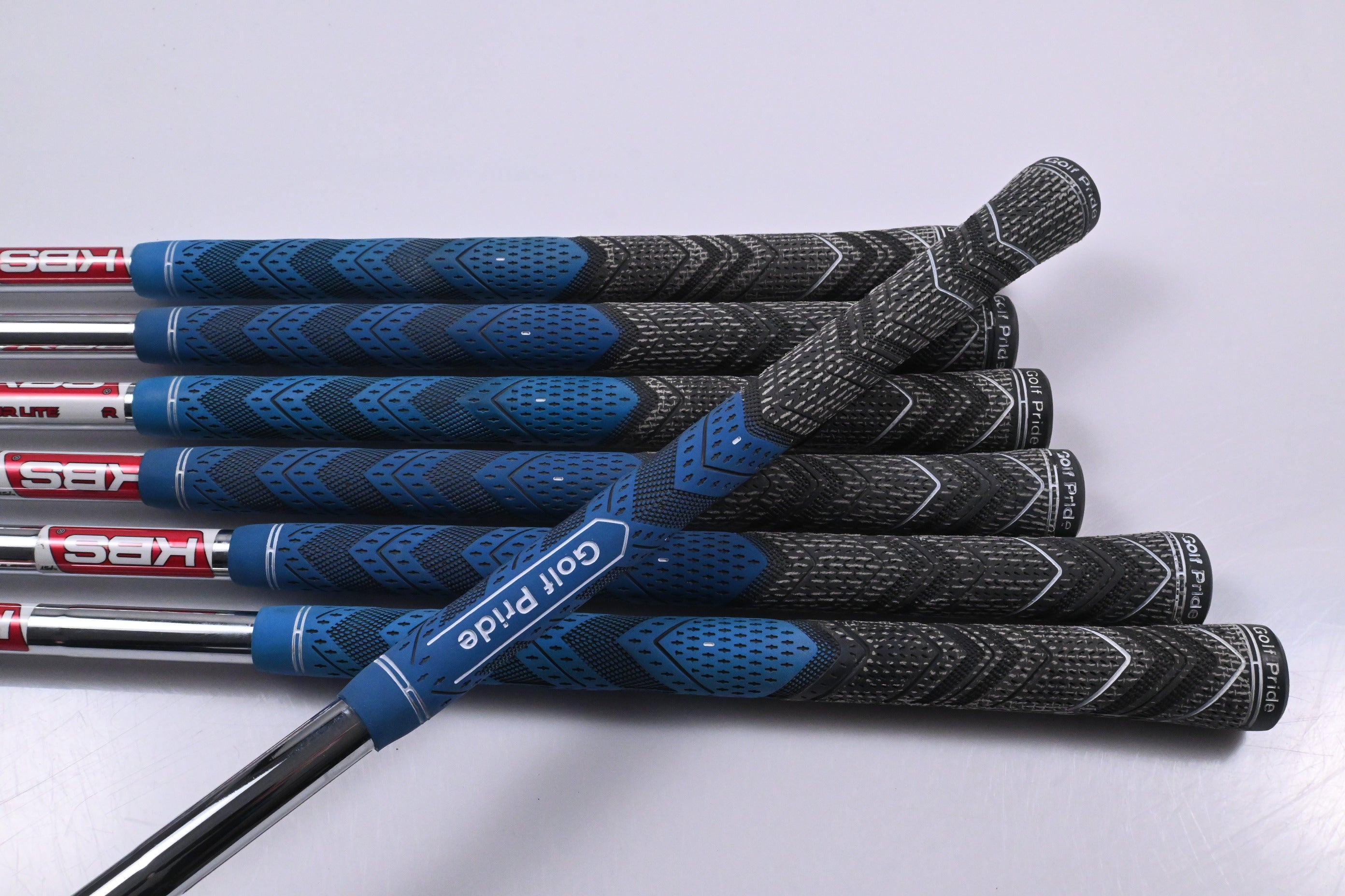 Wilson Staff Model 2024 CB Irons / 4-PW / Regular Flex KBS Tour Lite Shafts