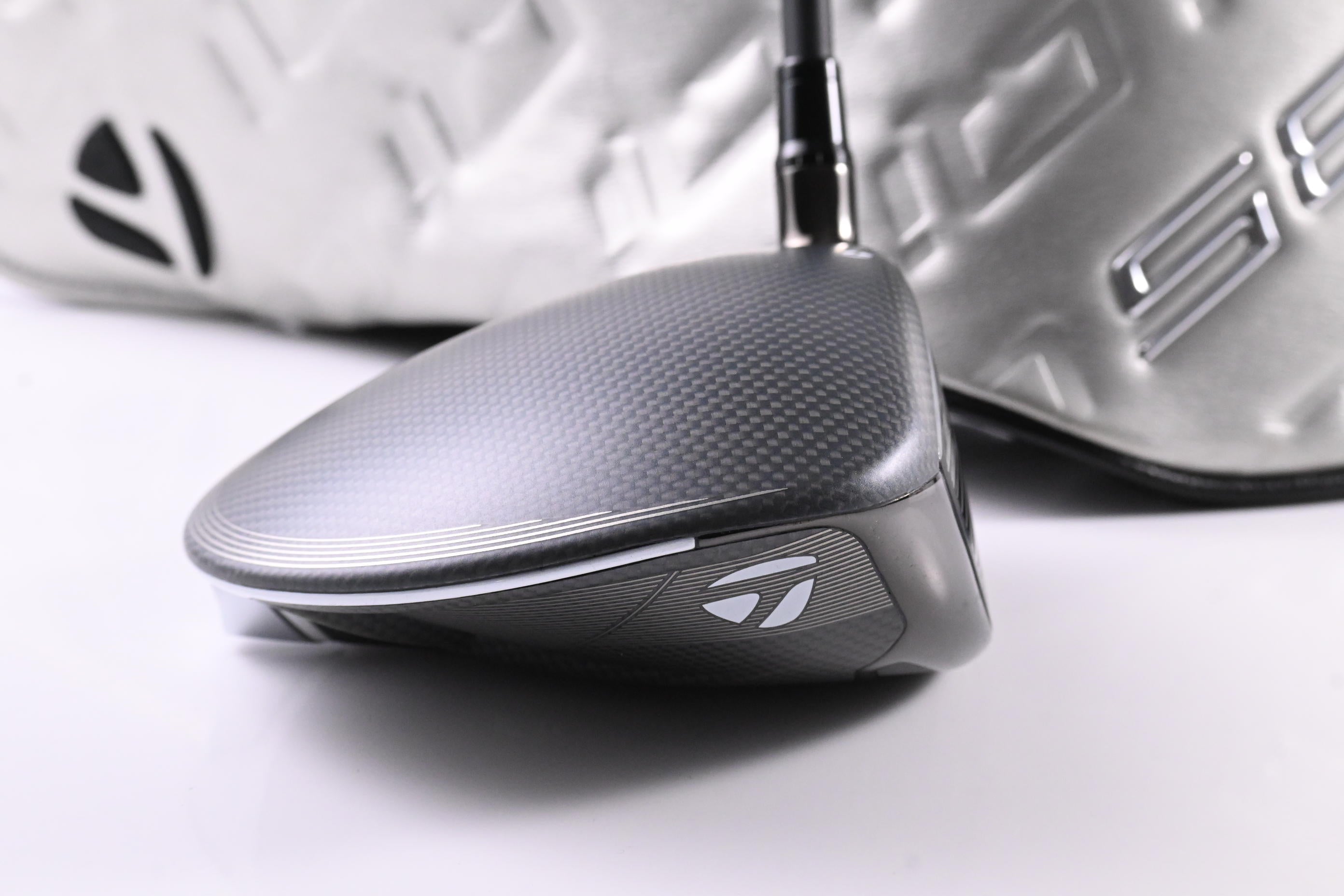 Taylormade Qi35 Max Lite Driver / 12 Degree / Senior Flex Vanquish 4 Shaft