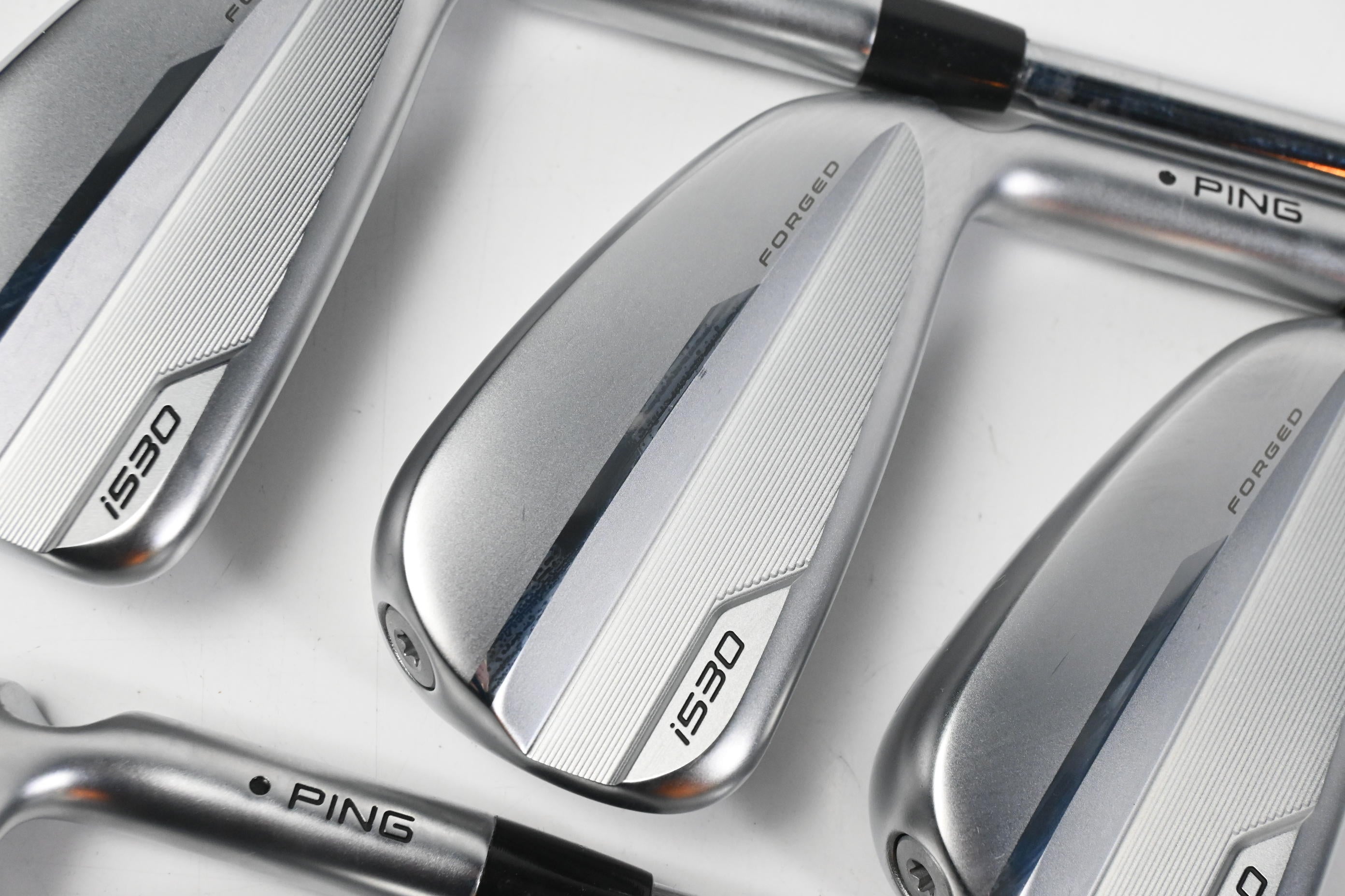 Ping i530 Irons / 5-PW / Black Dot / Stiff Flex Dynamic Gold 100 S300 Shafts