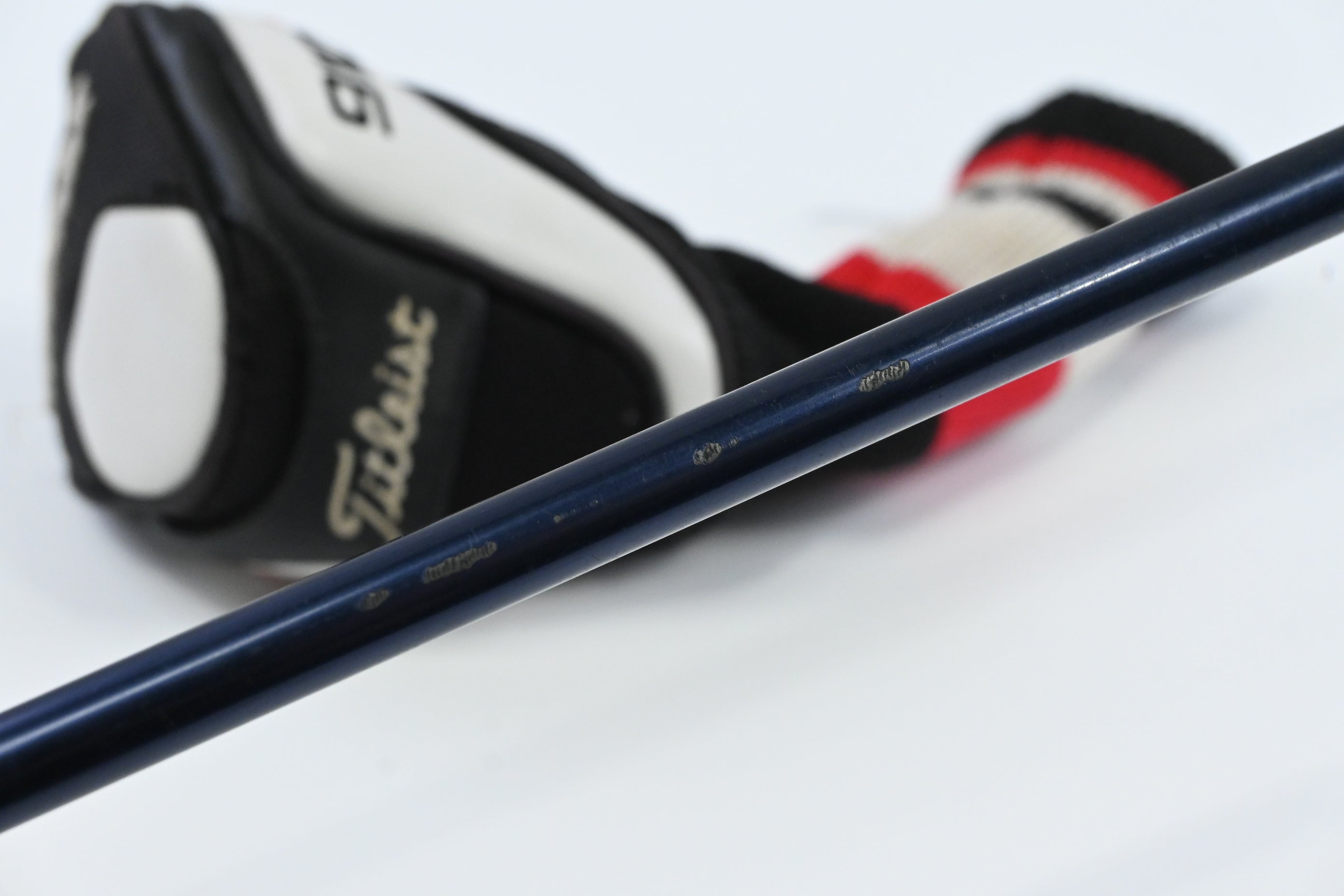 Titleist 910H #3 Hybrid / 21 Degree / Regular Flex Diamana Kai'li 80 Shaft