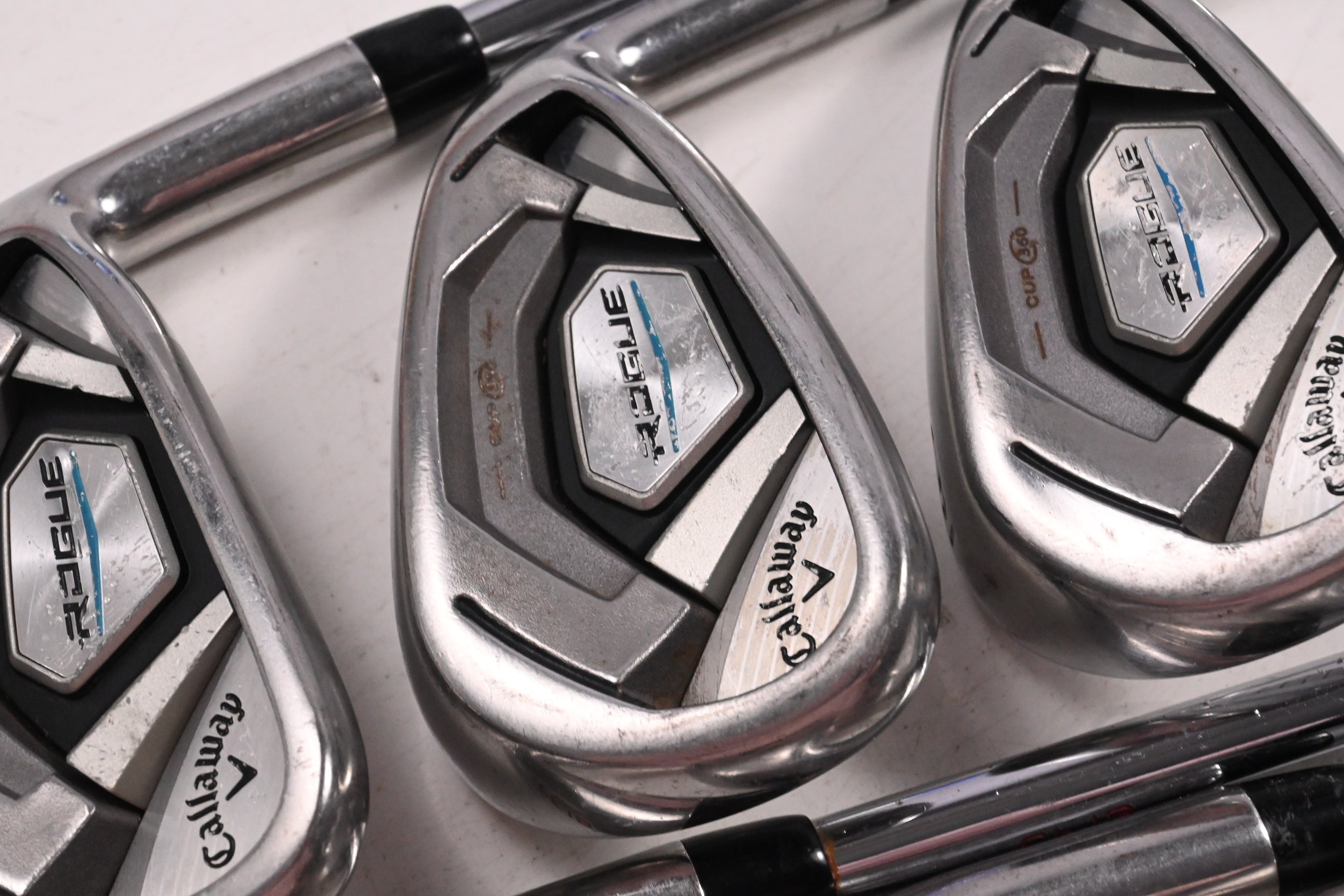 Callaway Rogue CF18 Irons / 7-PW+AW+SW / Regular Flex Speedstep 80 Shafts