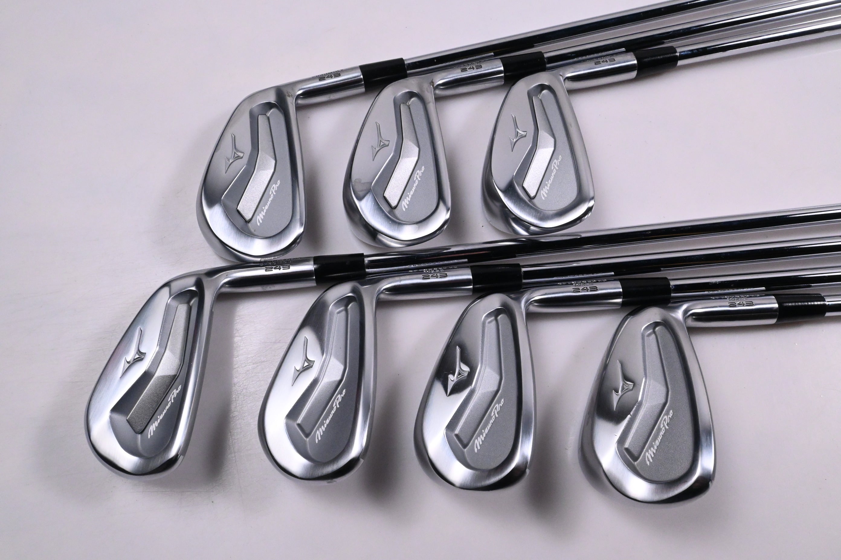 Mizuno Pro 243 Irons / 4-PW / Stiff Flex Dynamic Gold 95 S300 Shafts