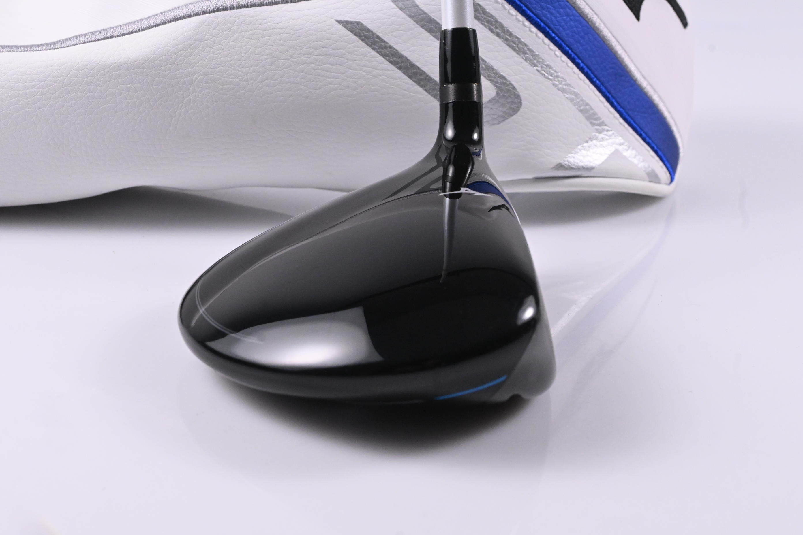 Mizuno ST-X 220 #3 Wood / 15 Degree / Regular Flex Aldila Ascent Red 50 Shaft