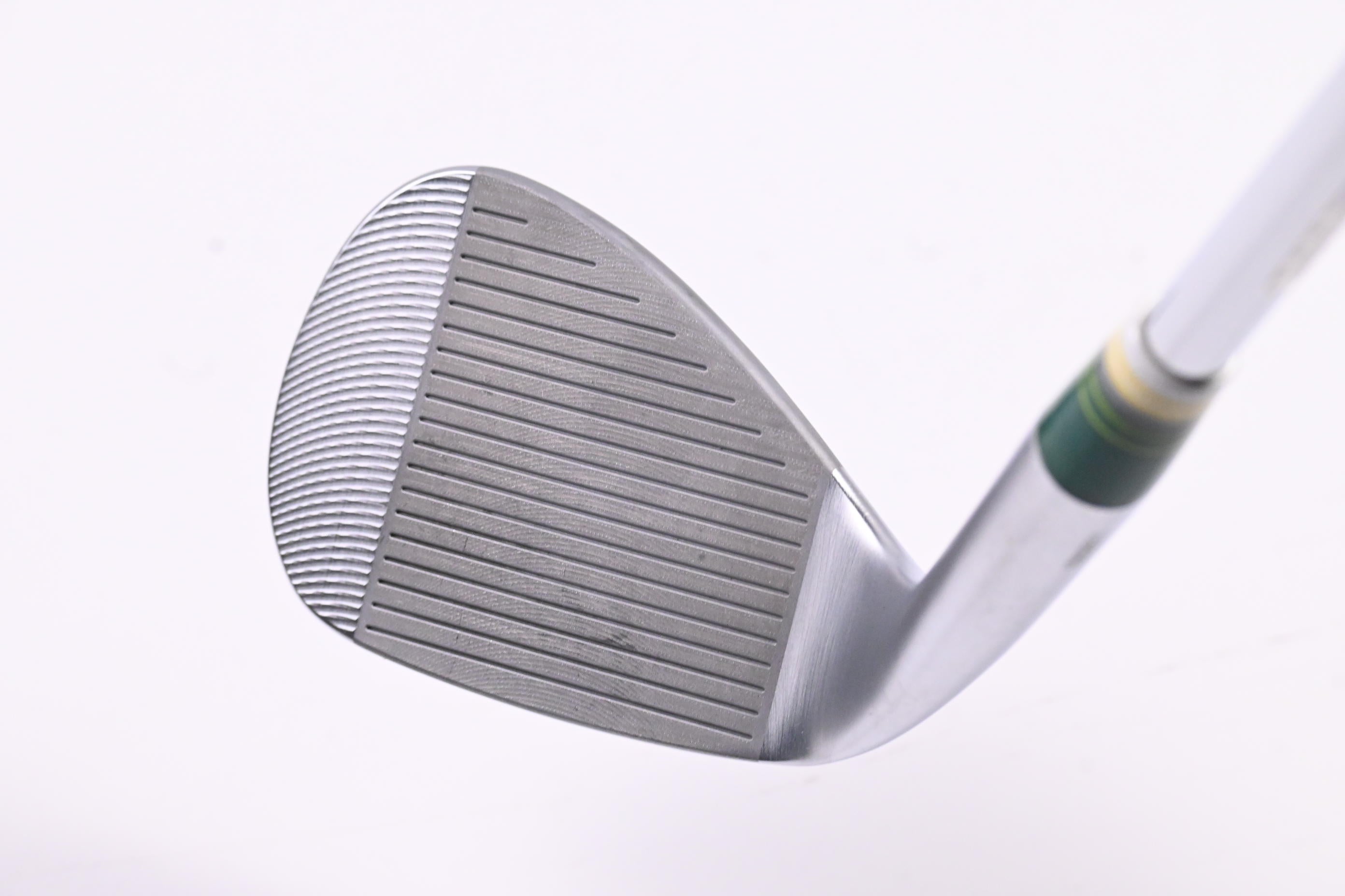 Cleveland RTZ Sand Wedge / 54 Degree / Wedge Flex Dynamic Gold Spinner Shaft