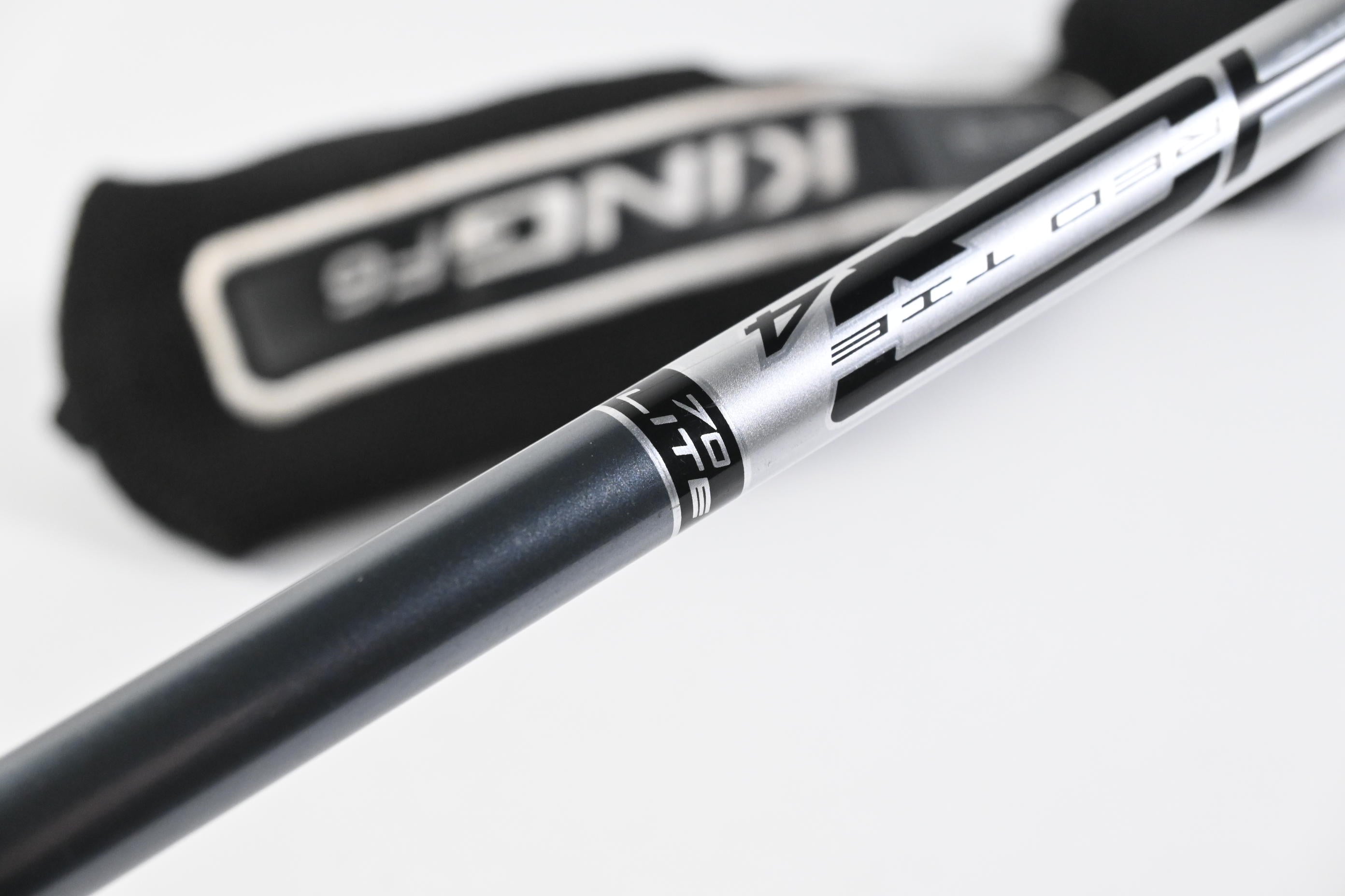 Cobra King F6 #4-5 Hybrid / 22-25 Degree / Senior Flex Matrix Ozik HQ4 Red Tie