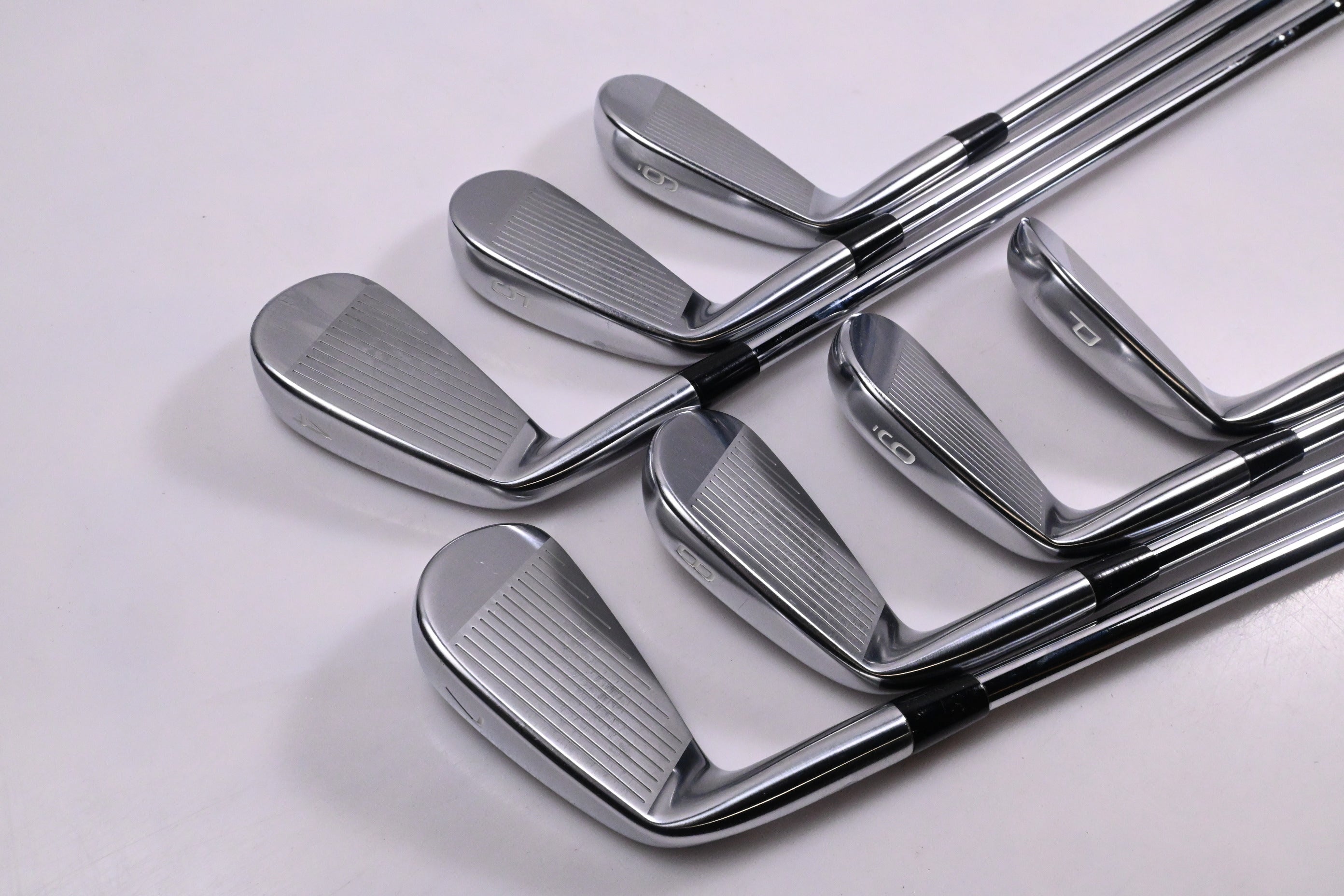 Mizuno Pro 243 Irons / 4-PW / Stiff Flex Dynamic Gold 95 S300 Shafts