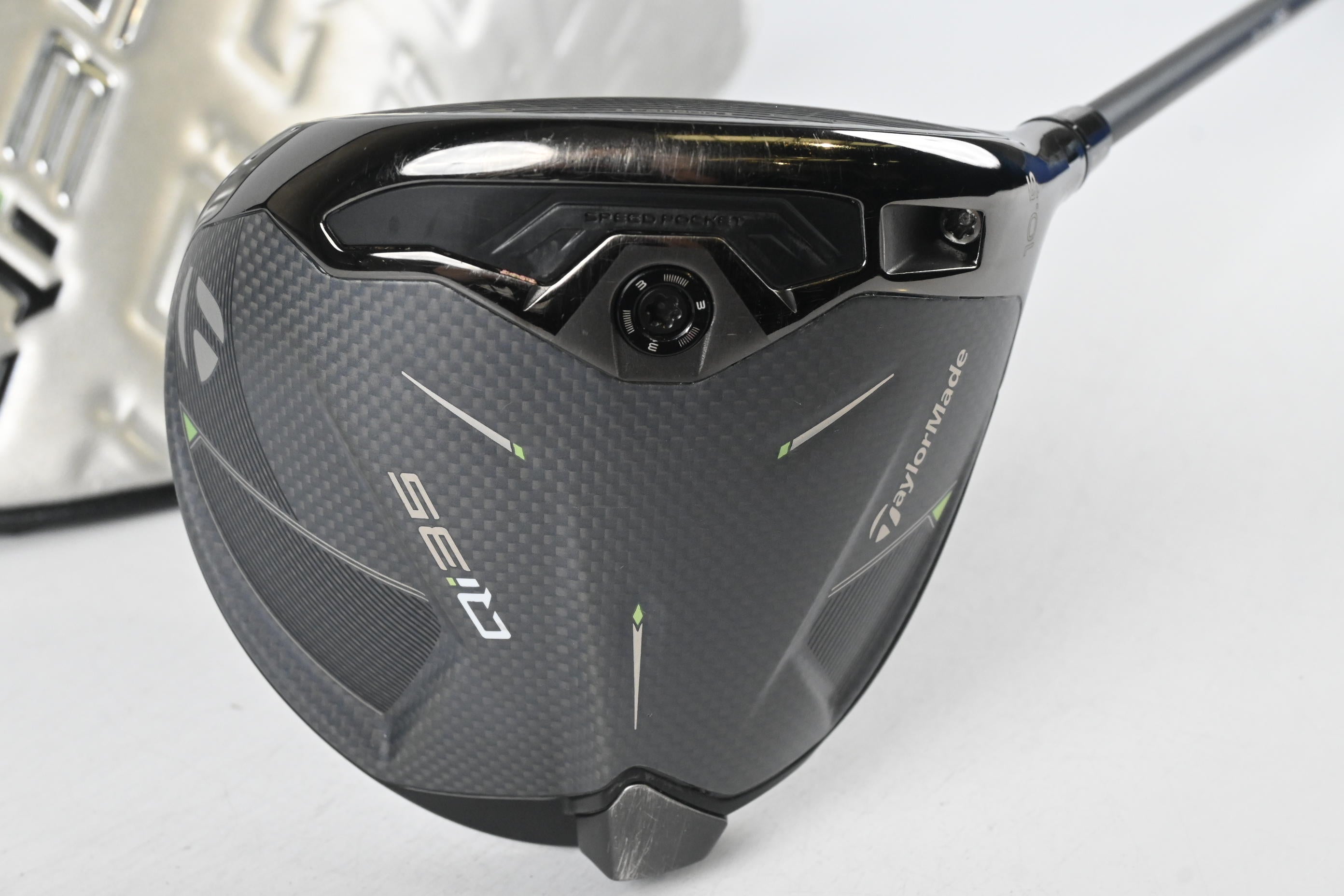 Taylormade Qi35 Driver / 10.5 Degree / Stiff Flex Kai'li Dark Waves CB Blue 60