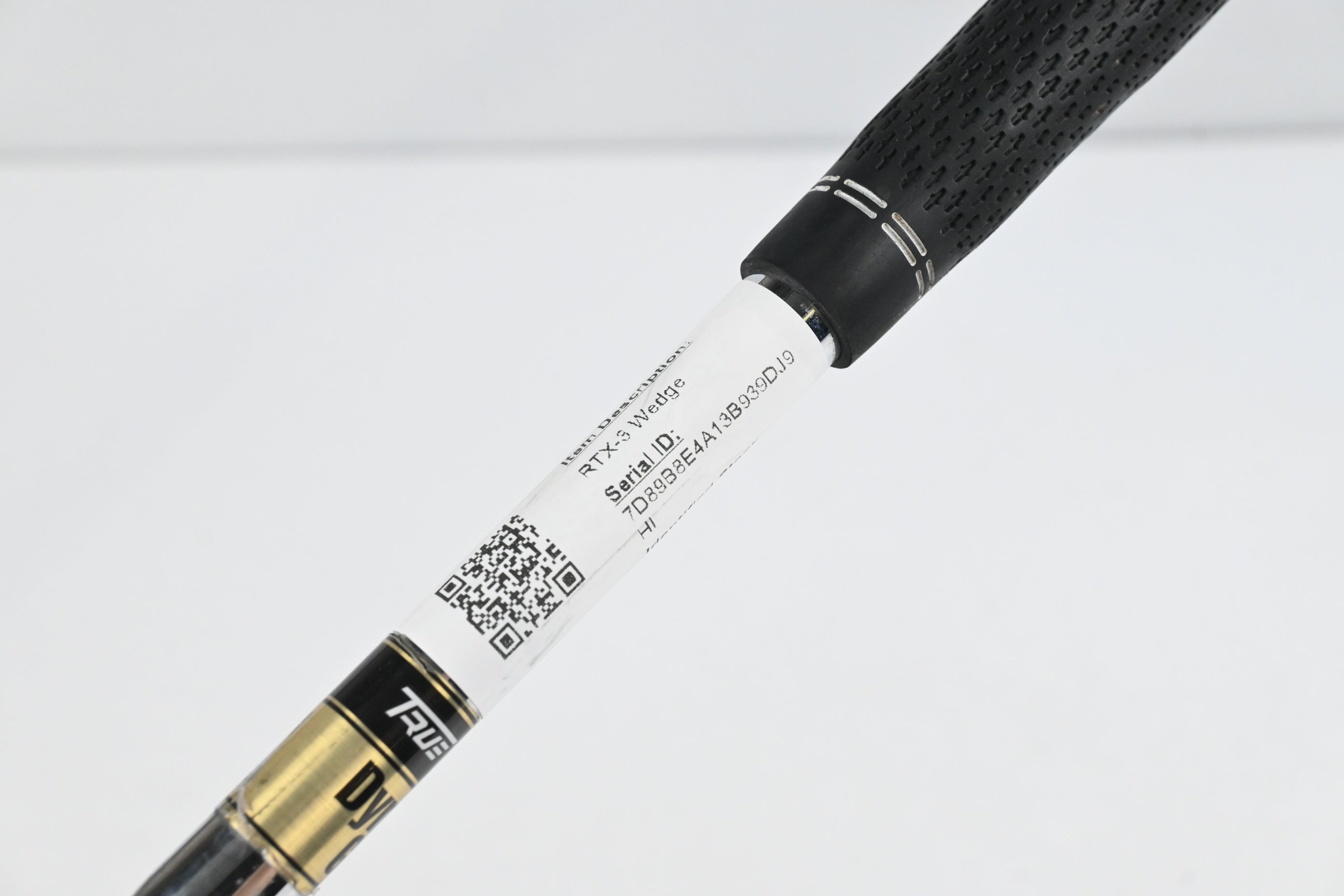 Cleveland RTX-3 Sand Wedge / 54 Degree / Wedge Flex Dynamic Gold Spinner Shaft