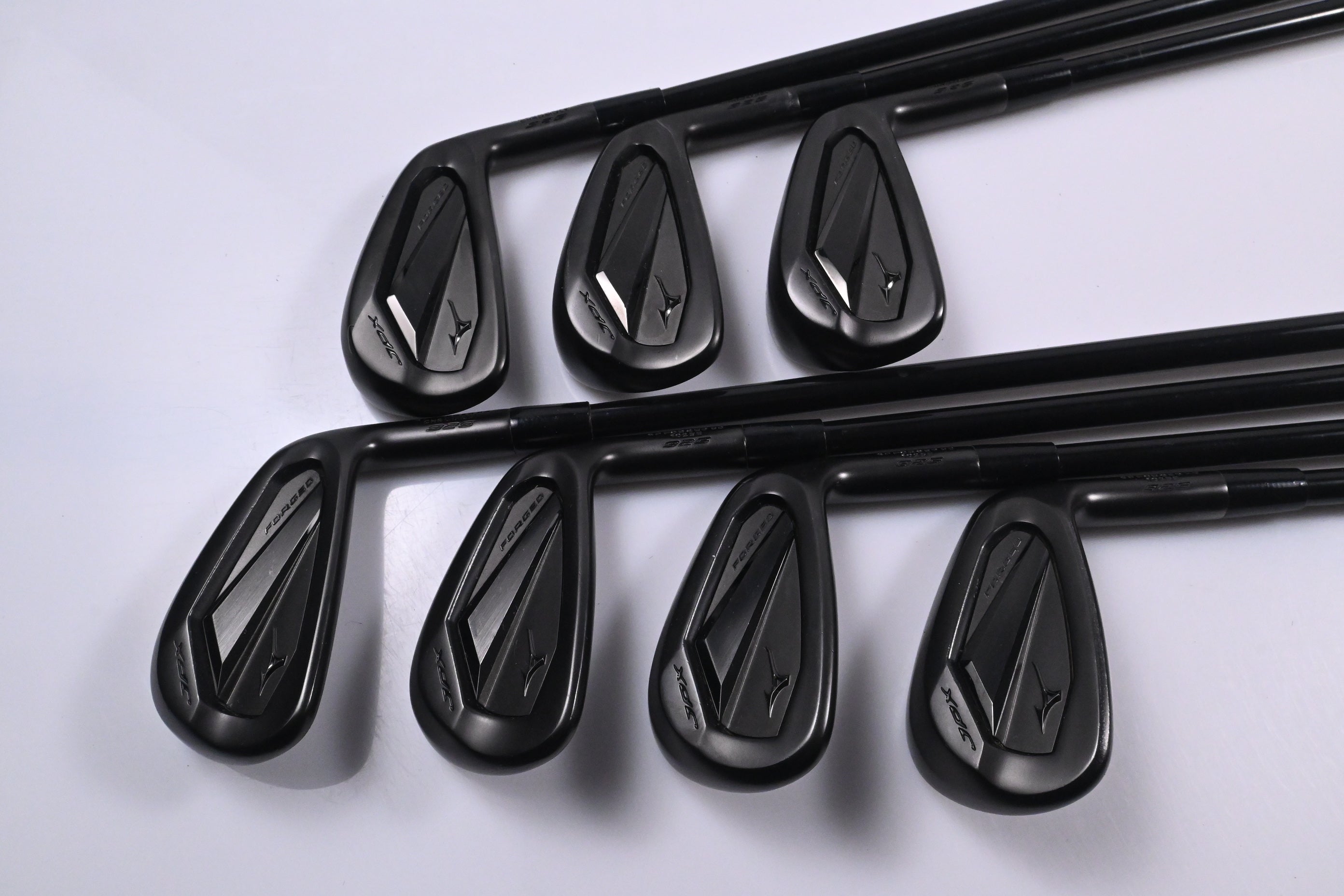 Mizuno JPX 925 Forged Irons / 4-PW / Stiff Flex MMT 105 Shafts