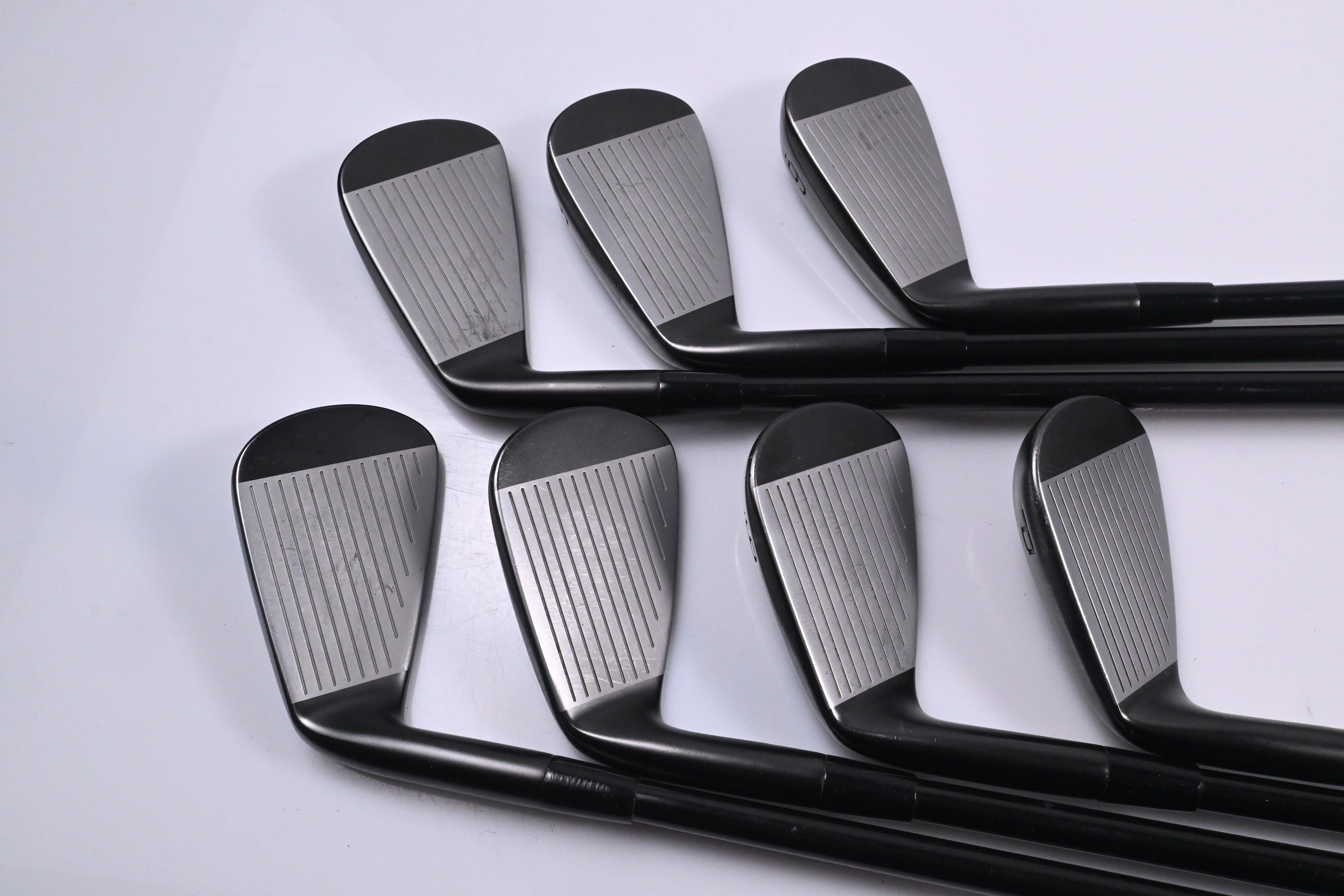 Mizuno JPX 925 Forged Irons / 4-PW / Stiff Flex MMT 105 Shafts