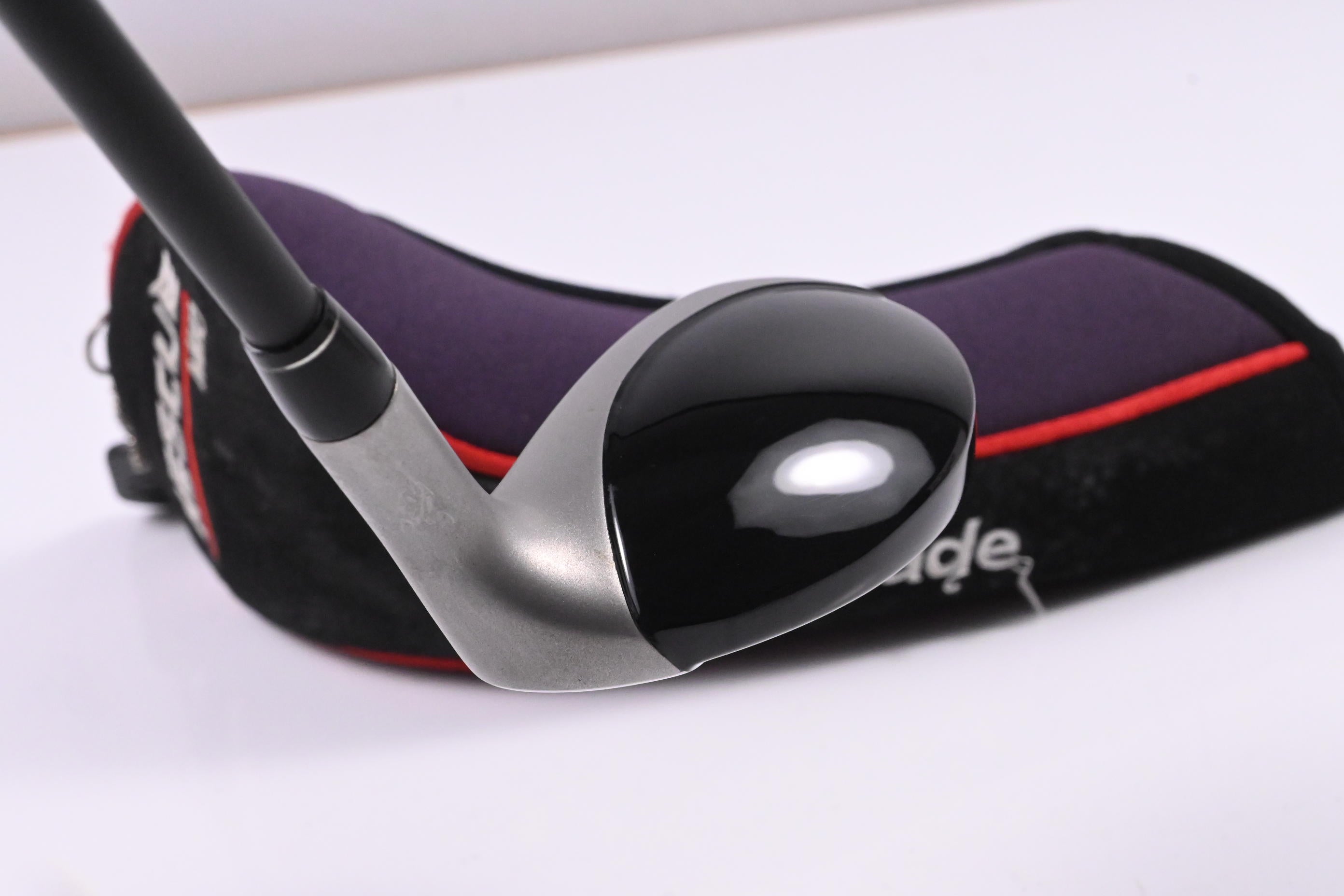 Taylormade Rescue Mid #2 Hybrid / 16 Degree / Regular Flex Taylormade UltraLite