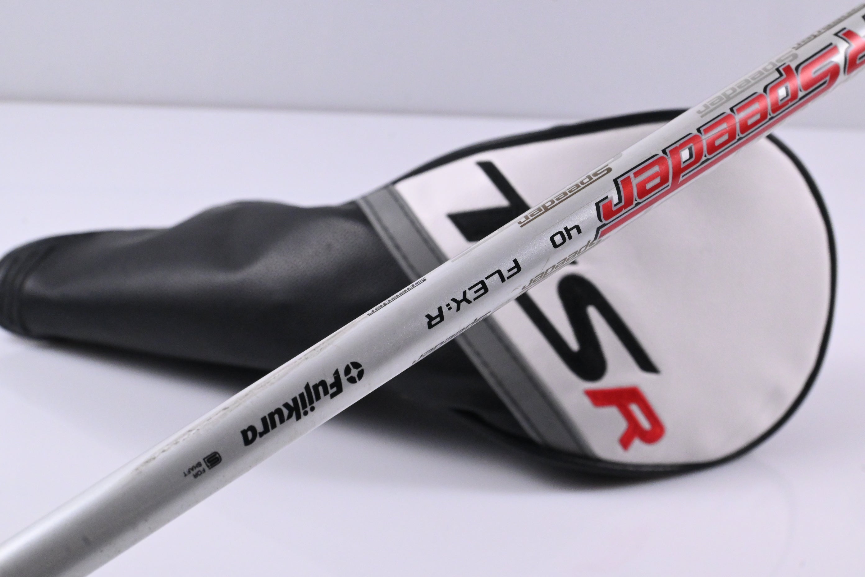 Titleist TSR3 Driver / 9 Degree / Regular Flex Fujikura Air Speeder 40 Shaft