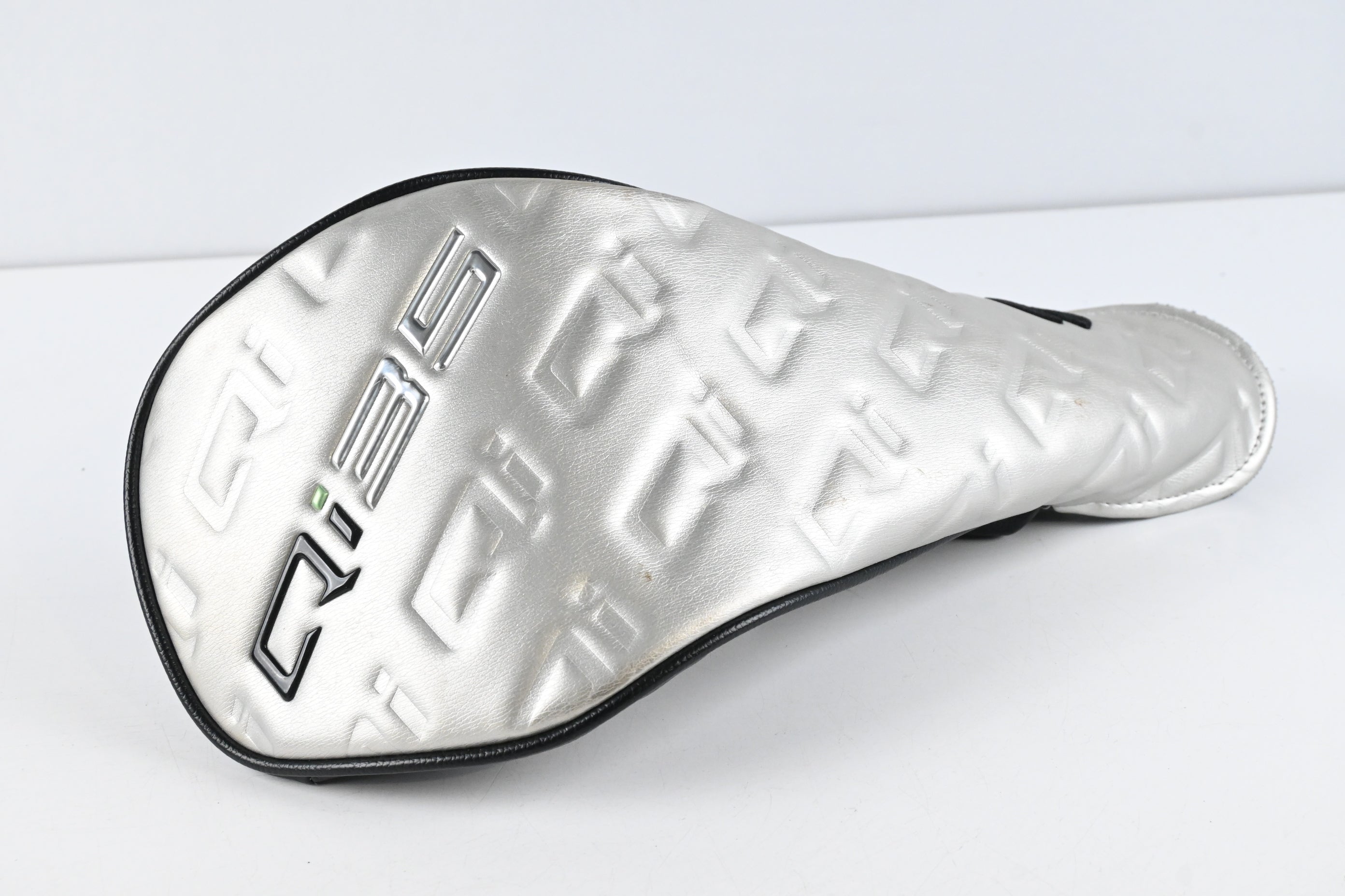 Taylormade Qi35 Max Driver / 12 Degree / Stiff Flex Fujikura Air Speeder 50