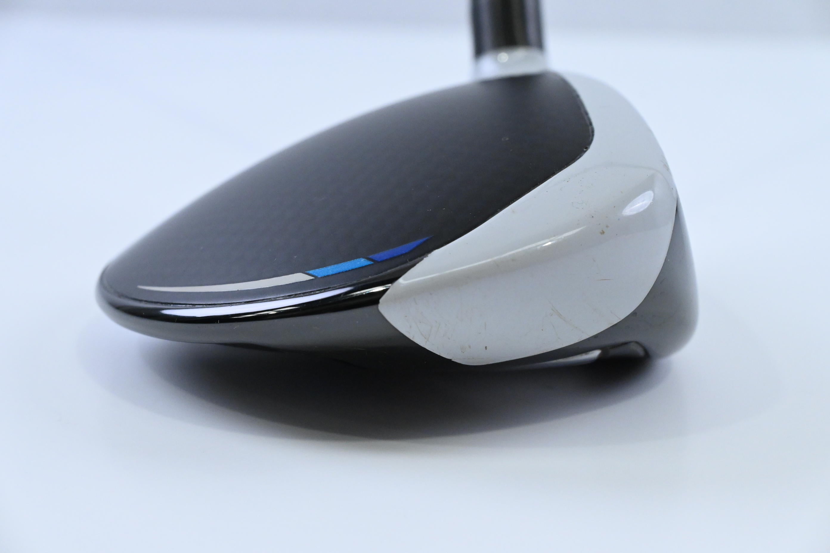 Taylormade SIM2 Ti #3 Wood / 15 Degree / Stiff Flex Tensei AV Raw Blue 65 Shaft