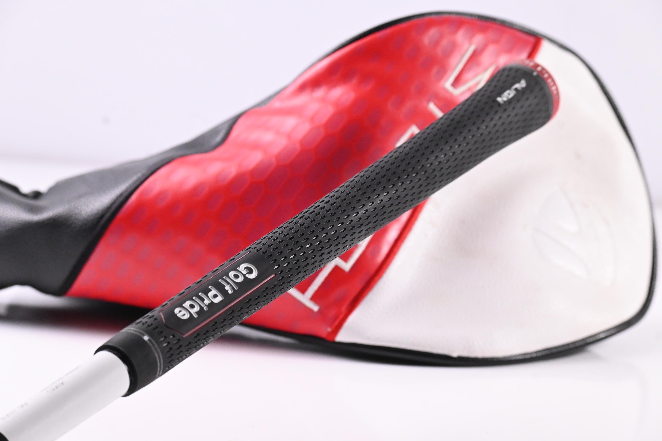 Left Hand Taylormade Stealth 2 Driver / 10.5 Degree / Stiff Flex HZRDUS Black 60
