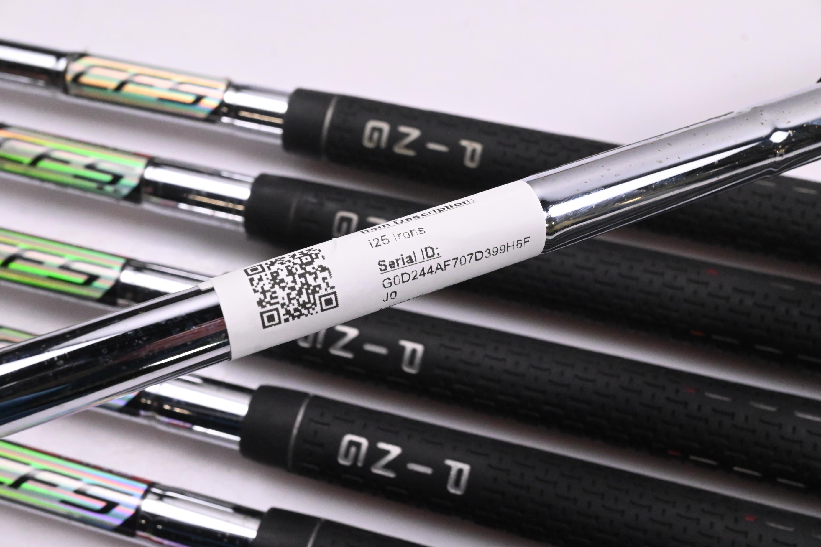 Ping i25 Irons / 4-PW+SW / Black Dot / Regular Flex Ping CFS Shafts