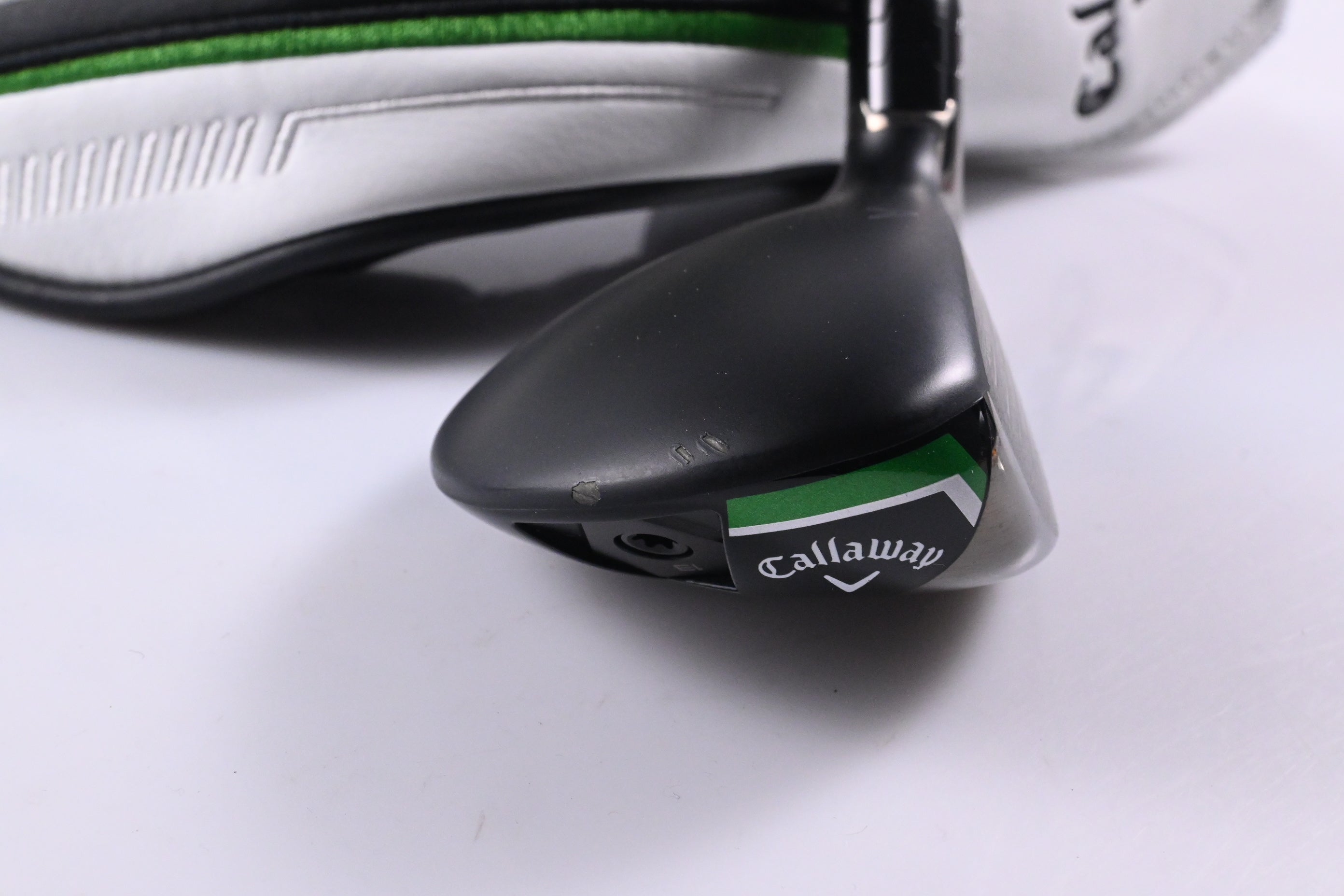 Callaway Elyte #4 Hybrid / 22 Degree / Regular Flex Denali Charcoal 60 Shaft