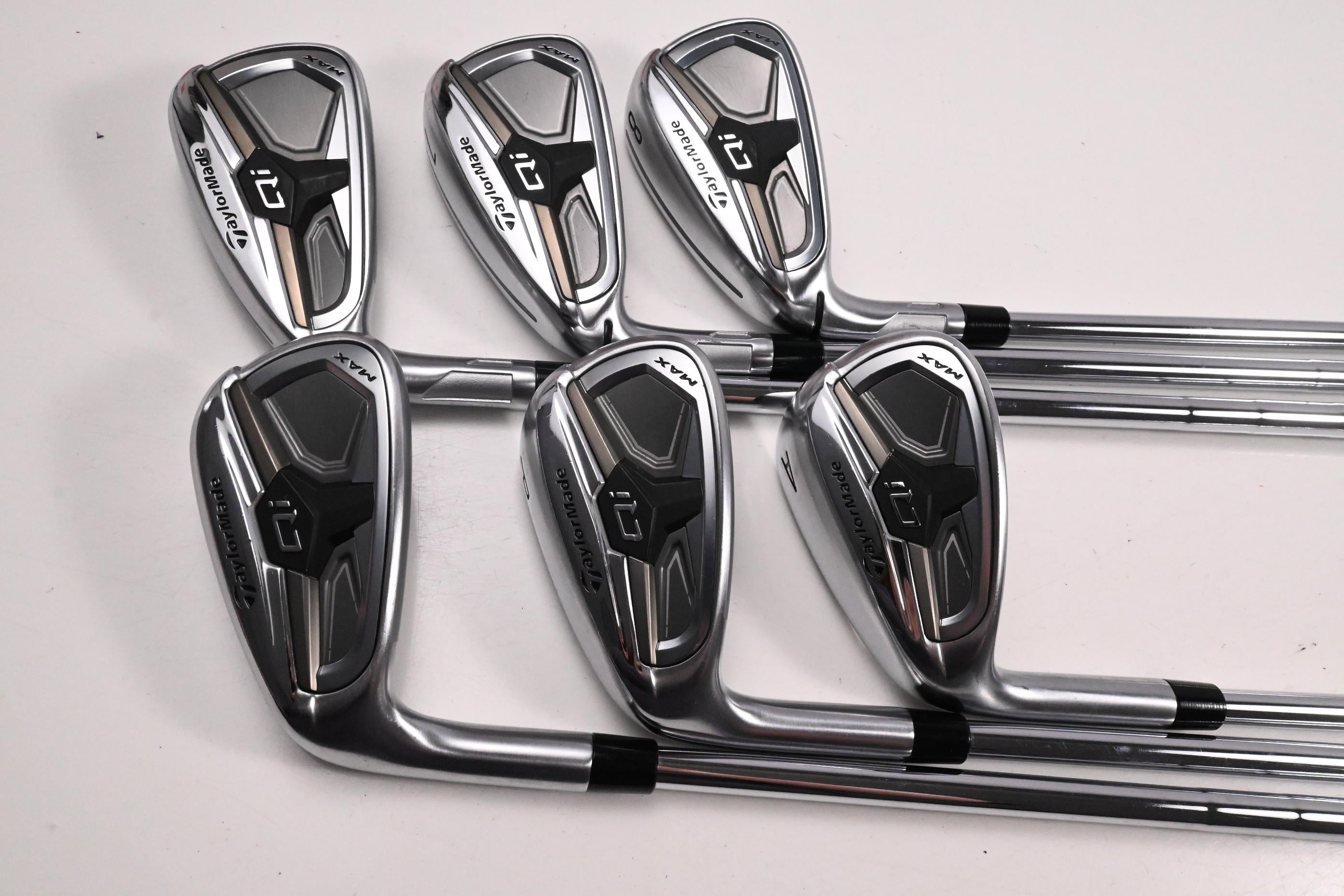 Left Hand Taylormade Qi Max Irons / 6-PW+GW / Regular Flex KBS Tour Lite Shafts